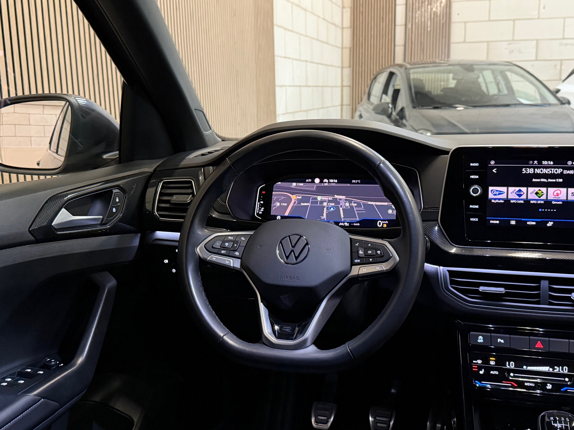 Foto van Volkswagen T-cross
