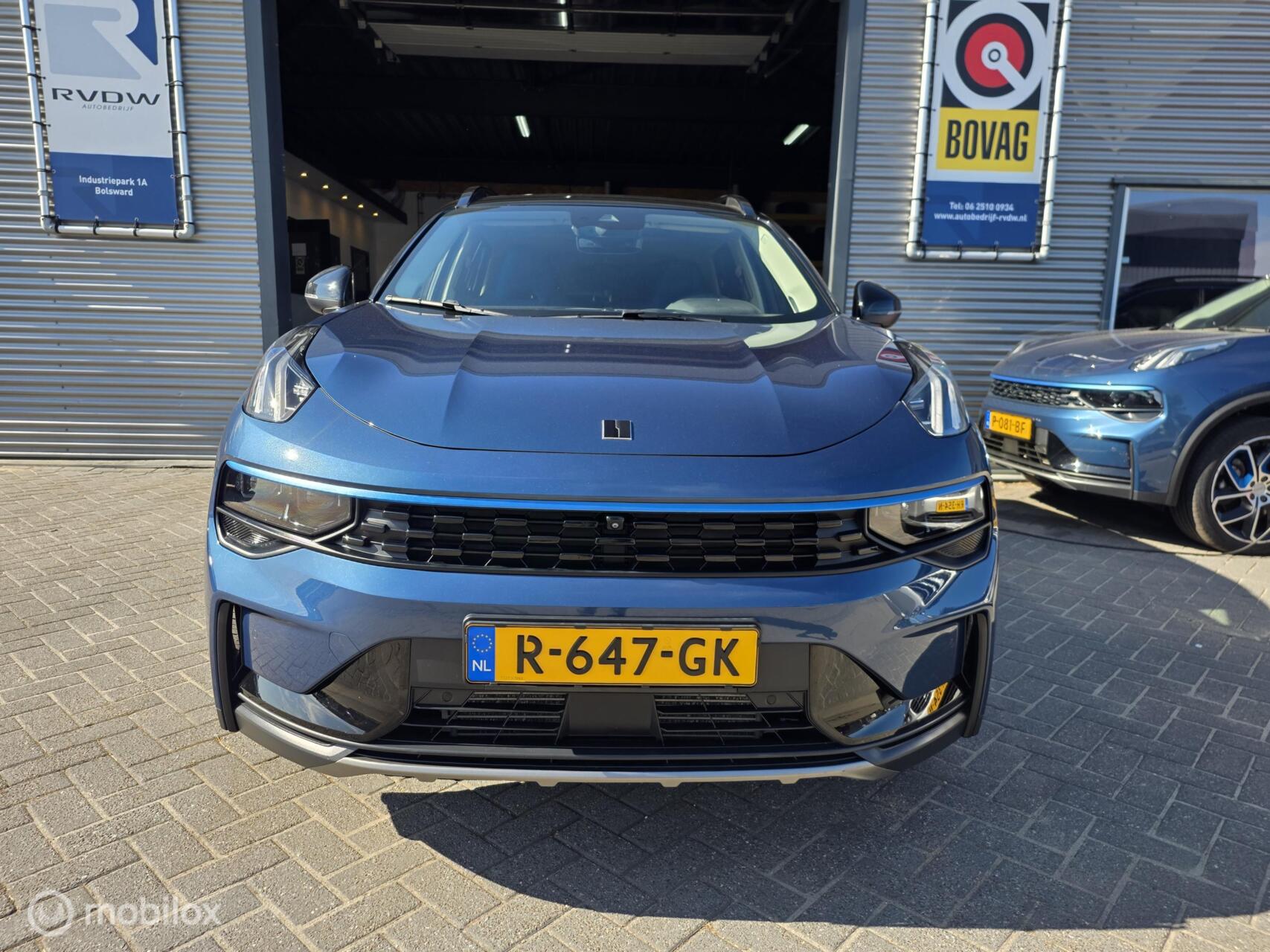 Foto van Lynk&co LYNK & Co 01