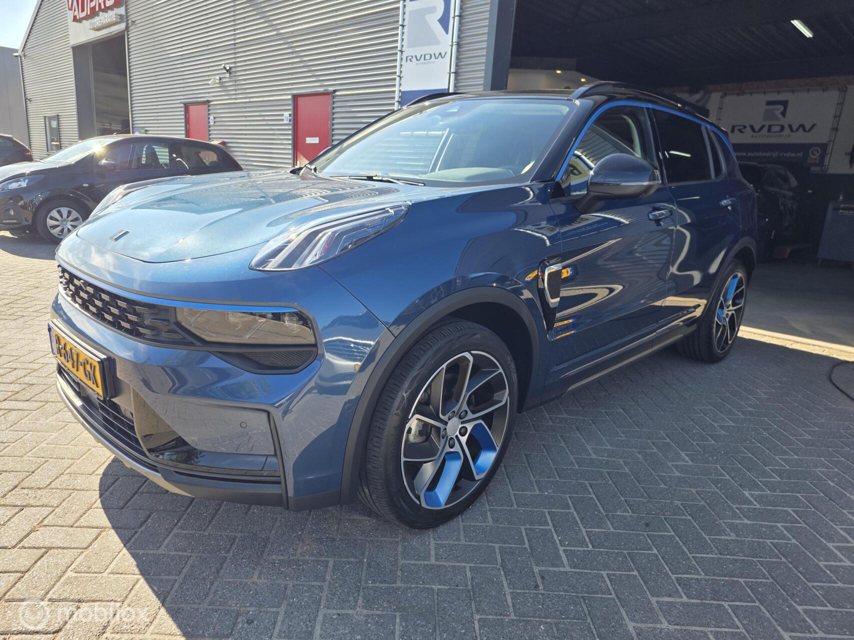 Foto van Lynk&co LYNK & Co 01