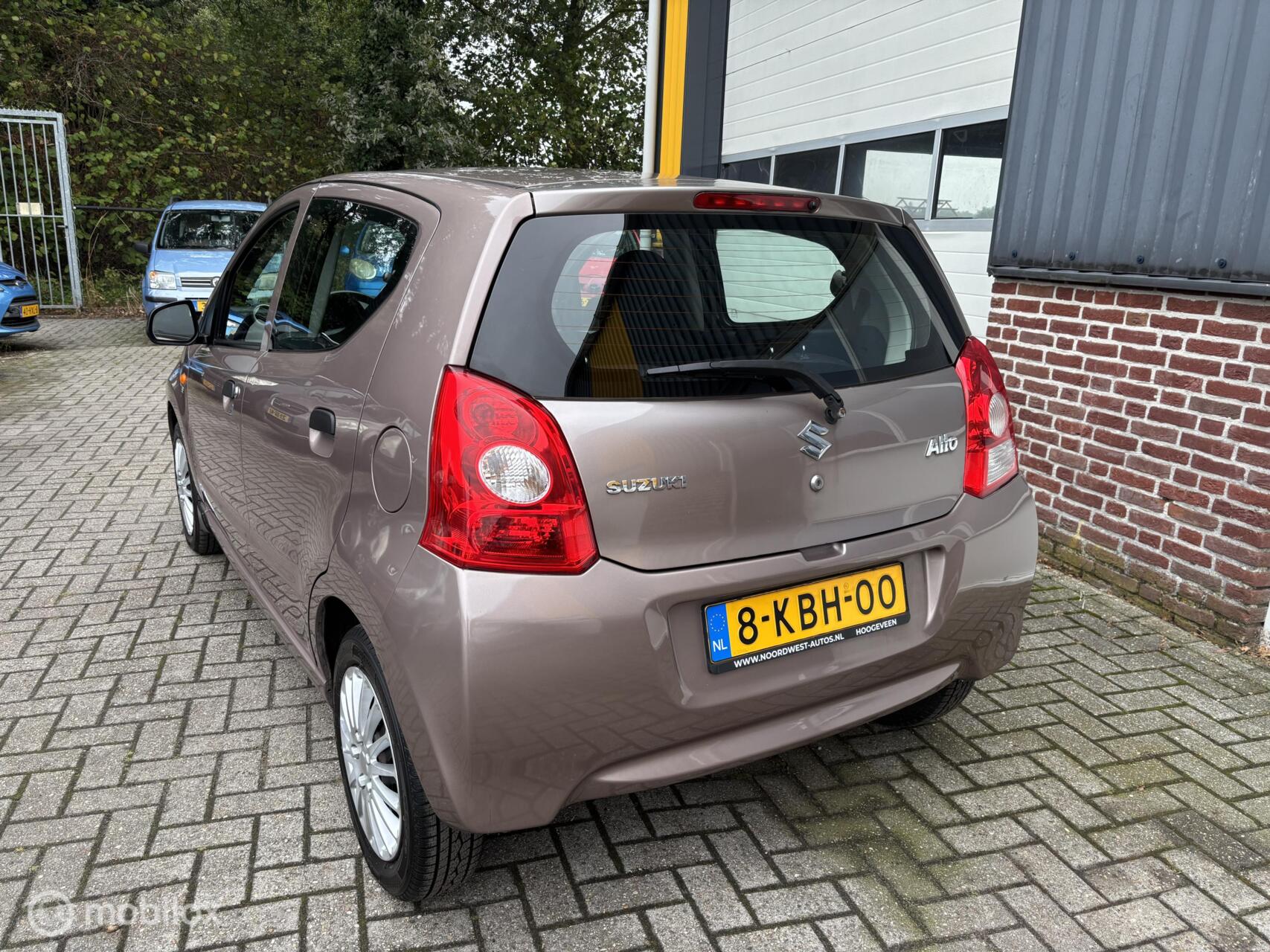 Foto van Suzuki Alto