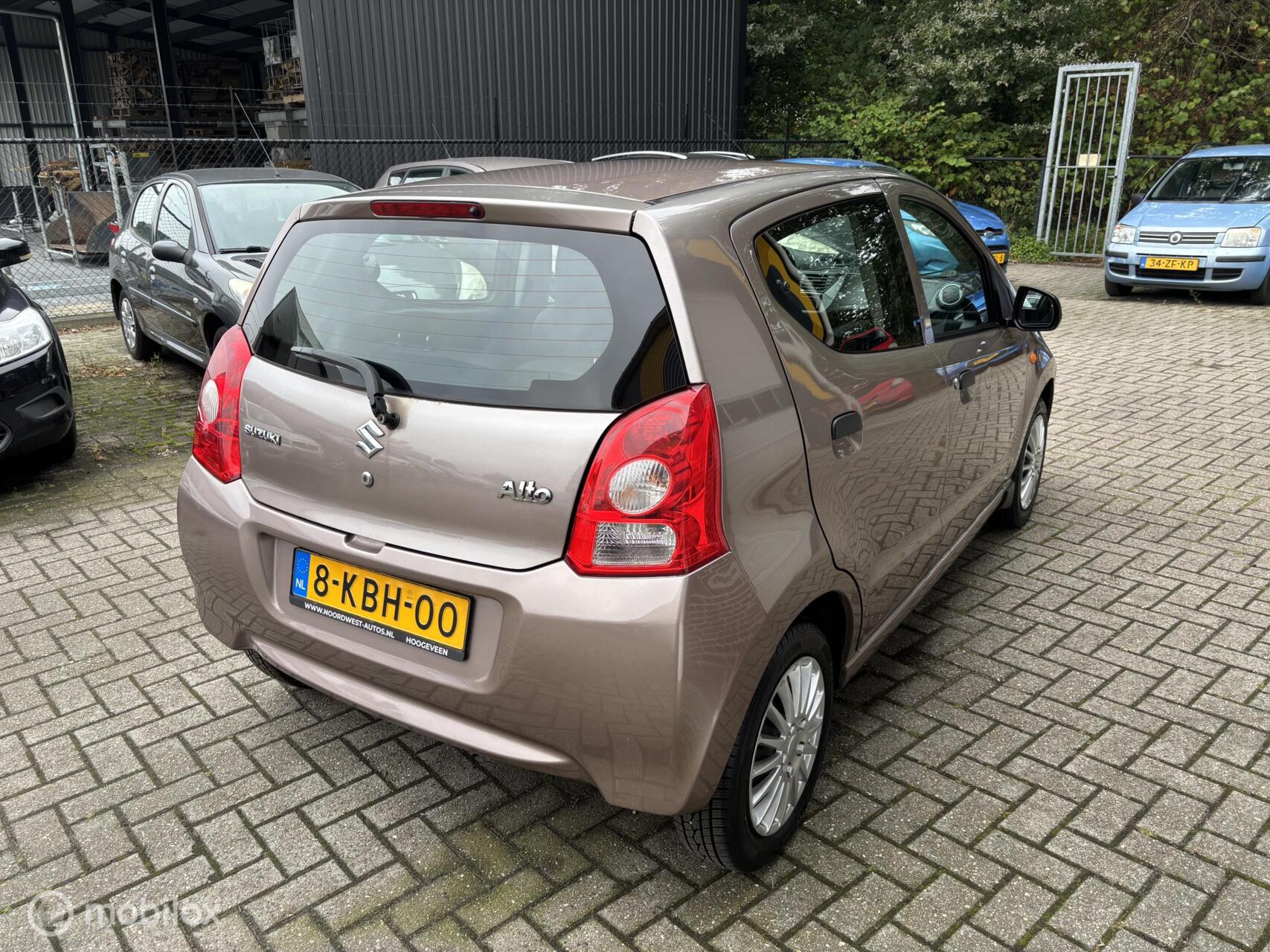 Foto van Suzuki Alto