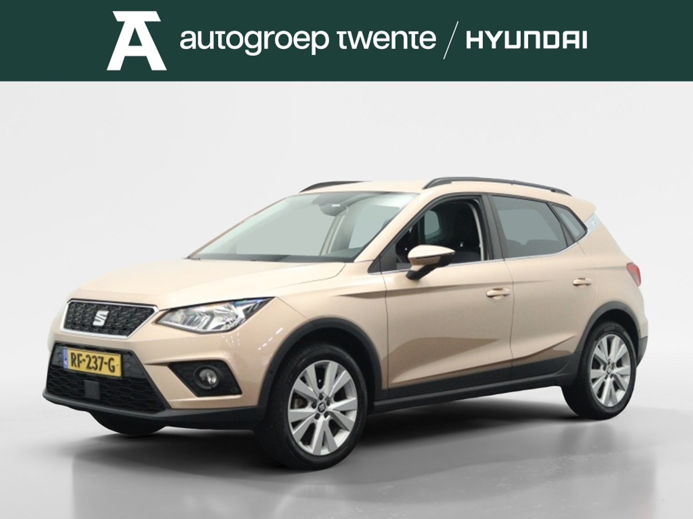 Seat Arona 1.0 TSI Style Launch | Trekhaak | Navigatie | Camera | Stoelverwarming 2017 - voorkant