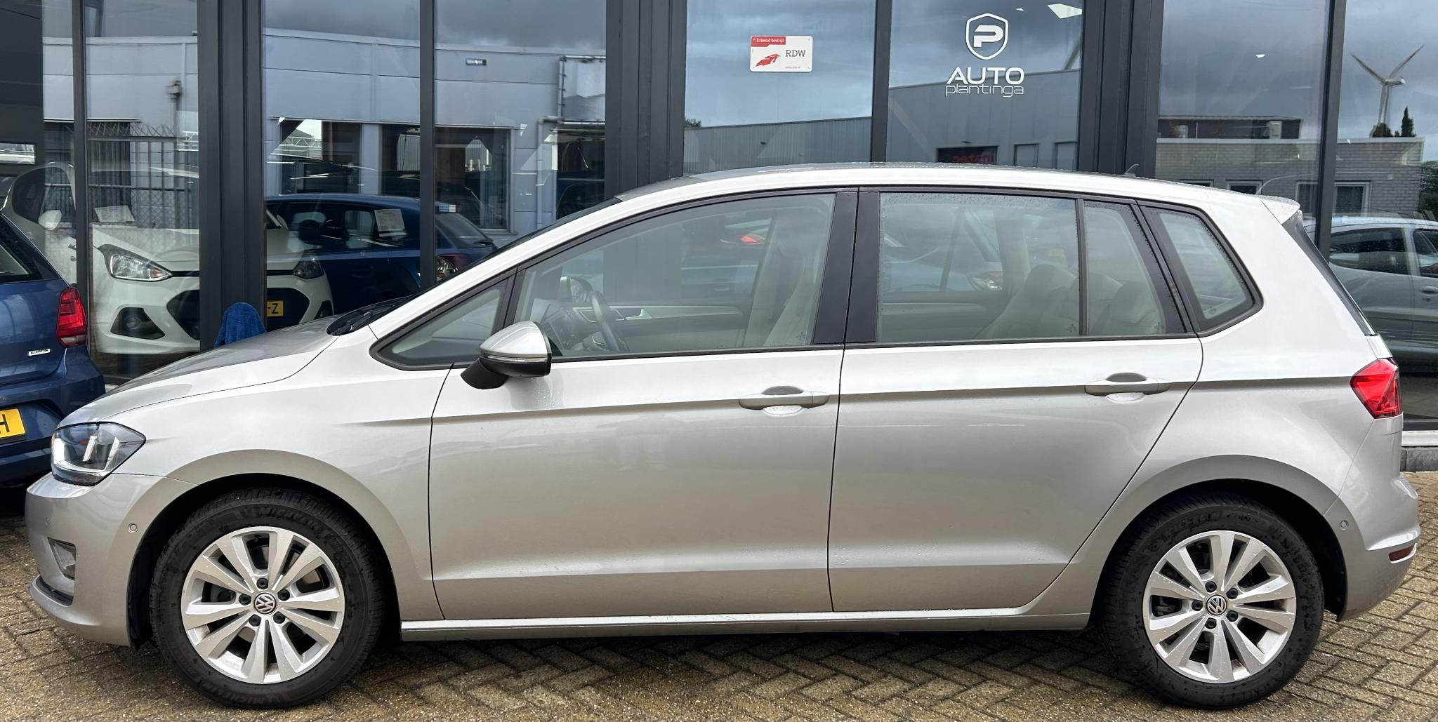 Foto van Volkswagen Golf Sportsvan
