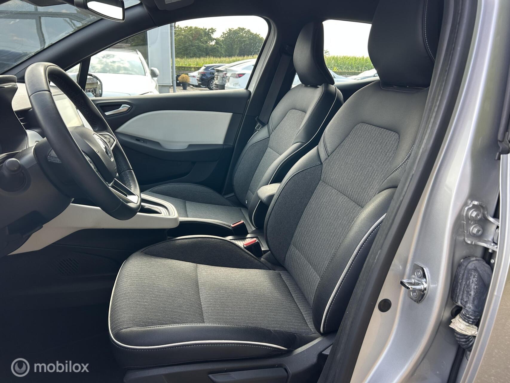 Foto van Renault Clio (e-tech Hybrid)