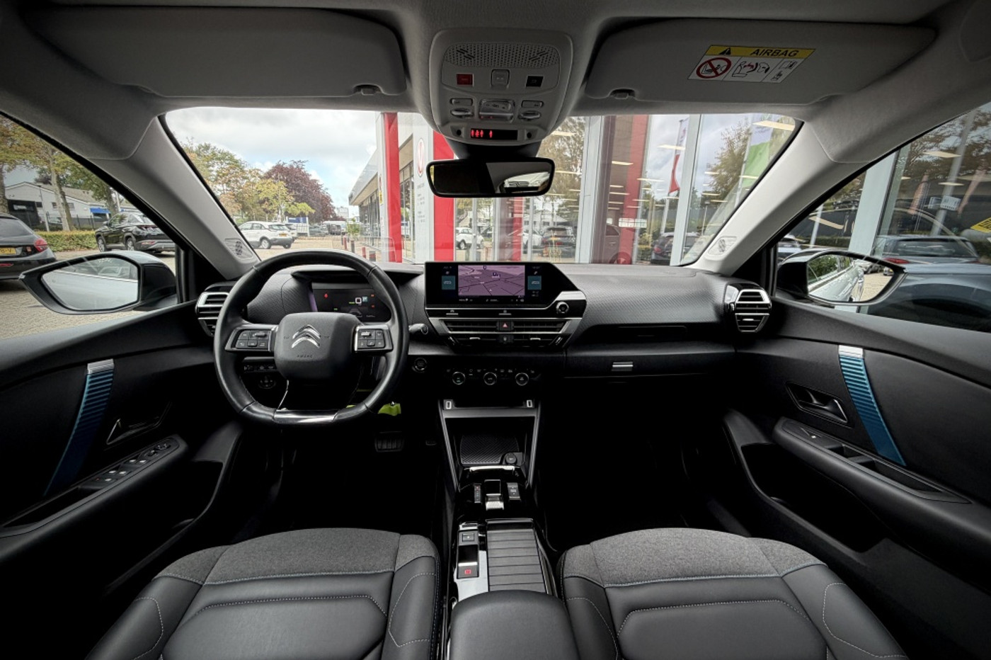 Foto van Citroen E-c4