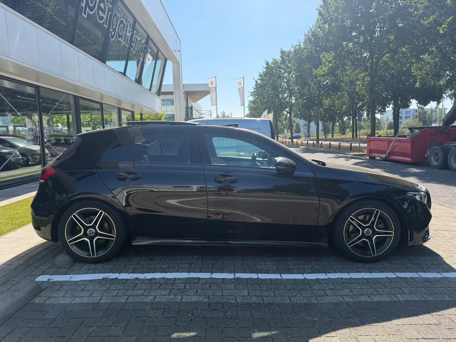 Foto van Mercedes-Benz A 220