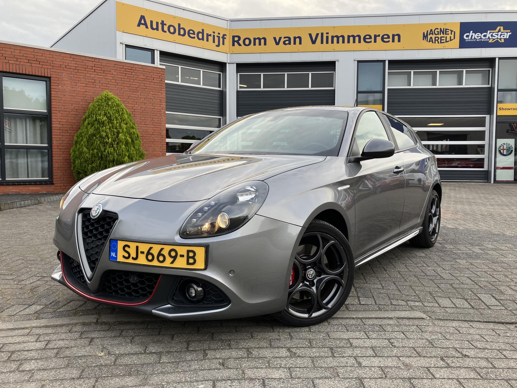 Alfa Romeo Alfa Giulietta 1.4 Turbo MultiAir Super 2018 - voorkant