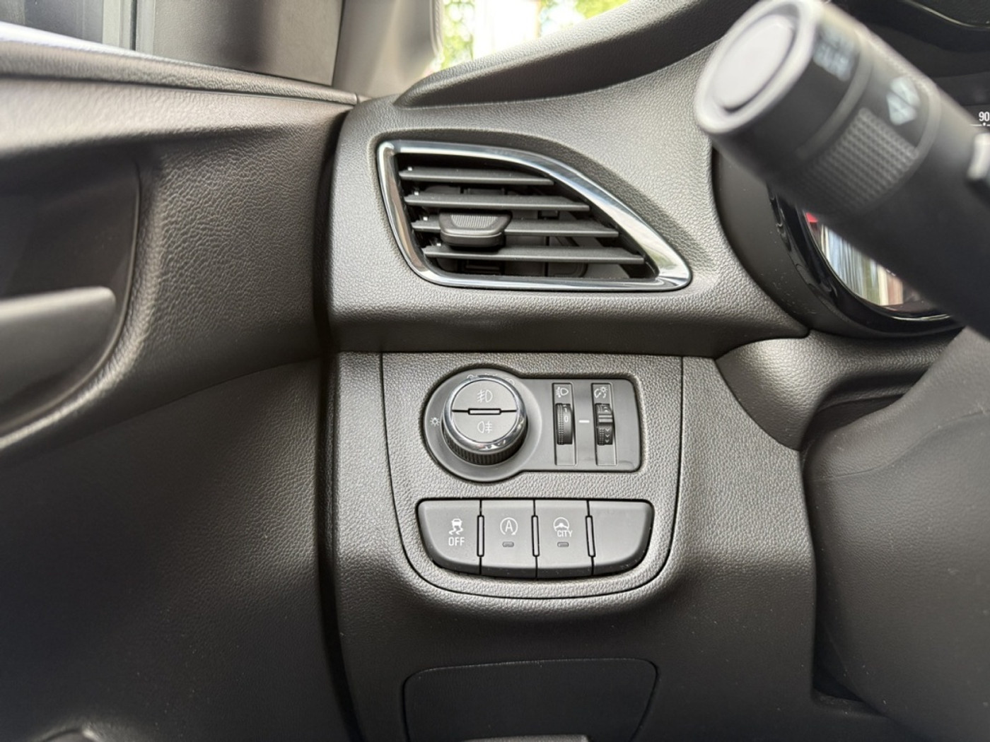 Foto van Opel Karl / Viva