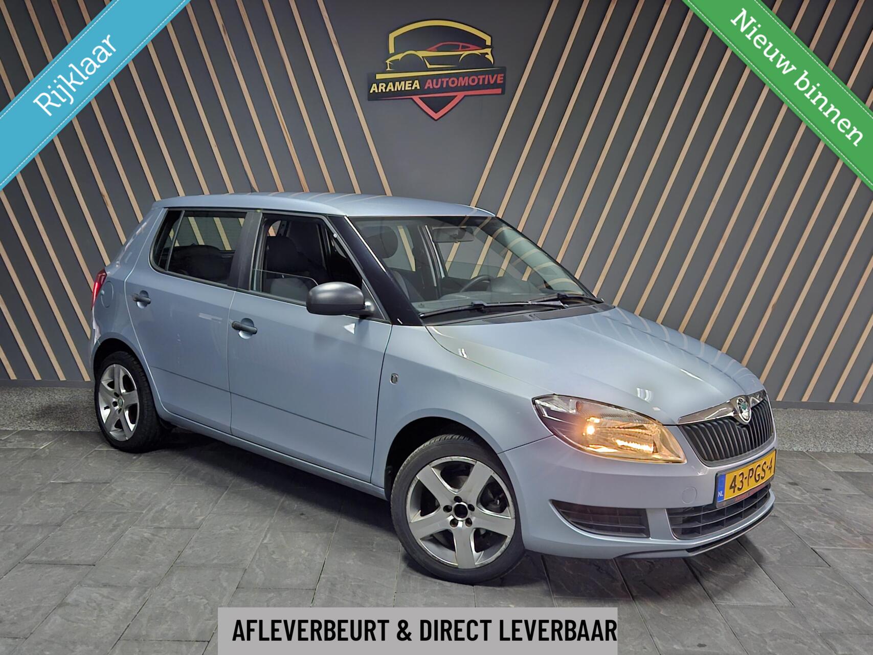 Skoda Fabia 1.2 Comfort Airco Nieuwe olie Weinig km 2011 - voorkant