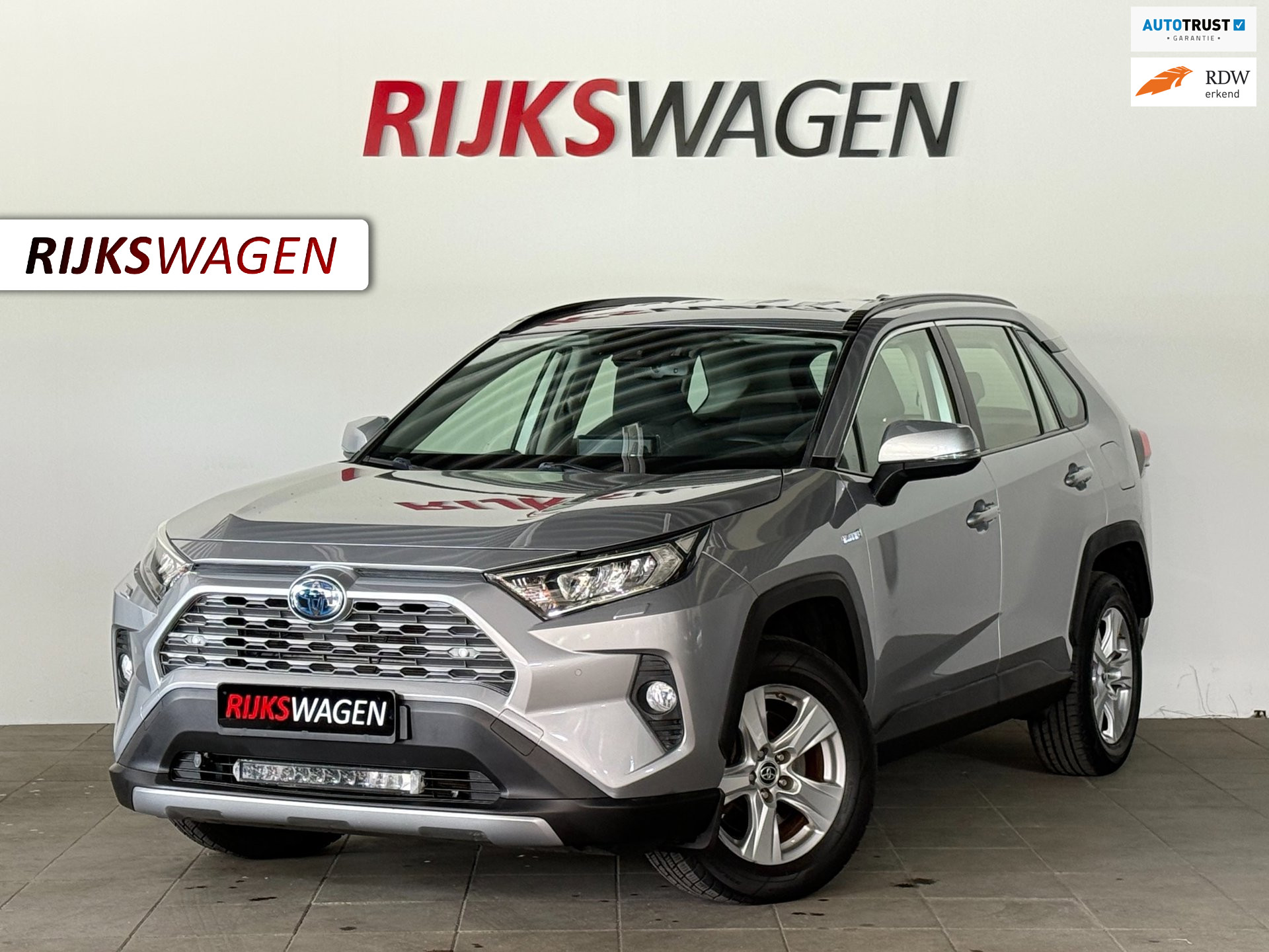 Toyota Toyota Rav4 2.5 Hybrid AWD Carplay, ACC, Keyless 2020 - voorkant