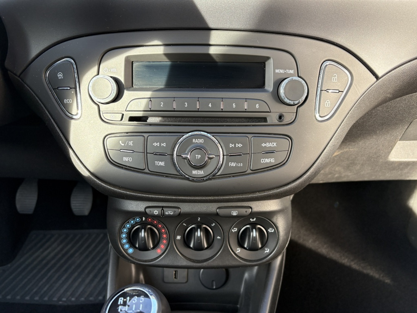 Foto van Opel Corsa-e