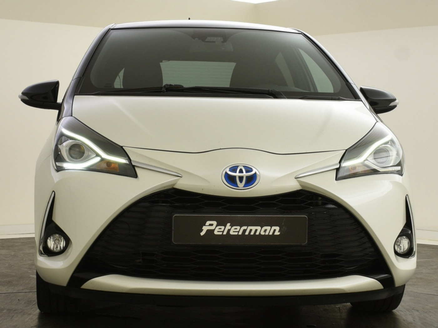 Foto van Toyota Toyota Yaris Hybrid