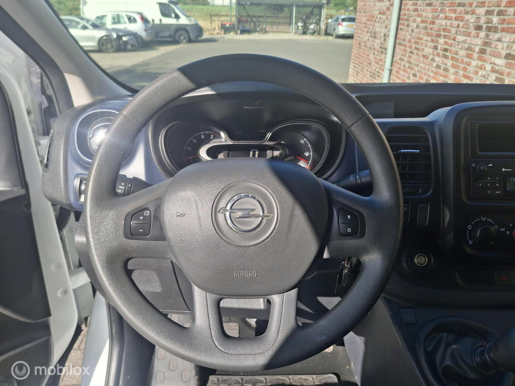 Foto van Opel Vivaro