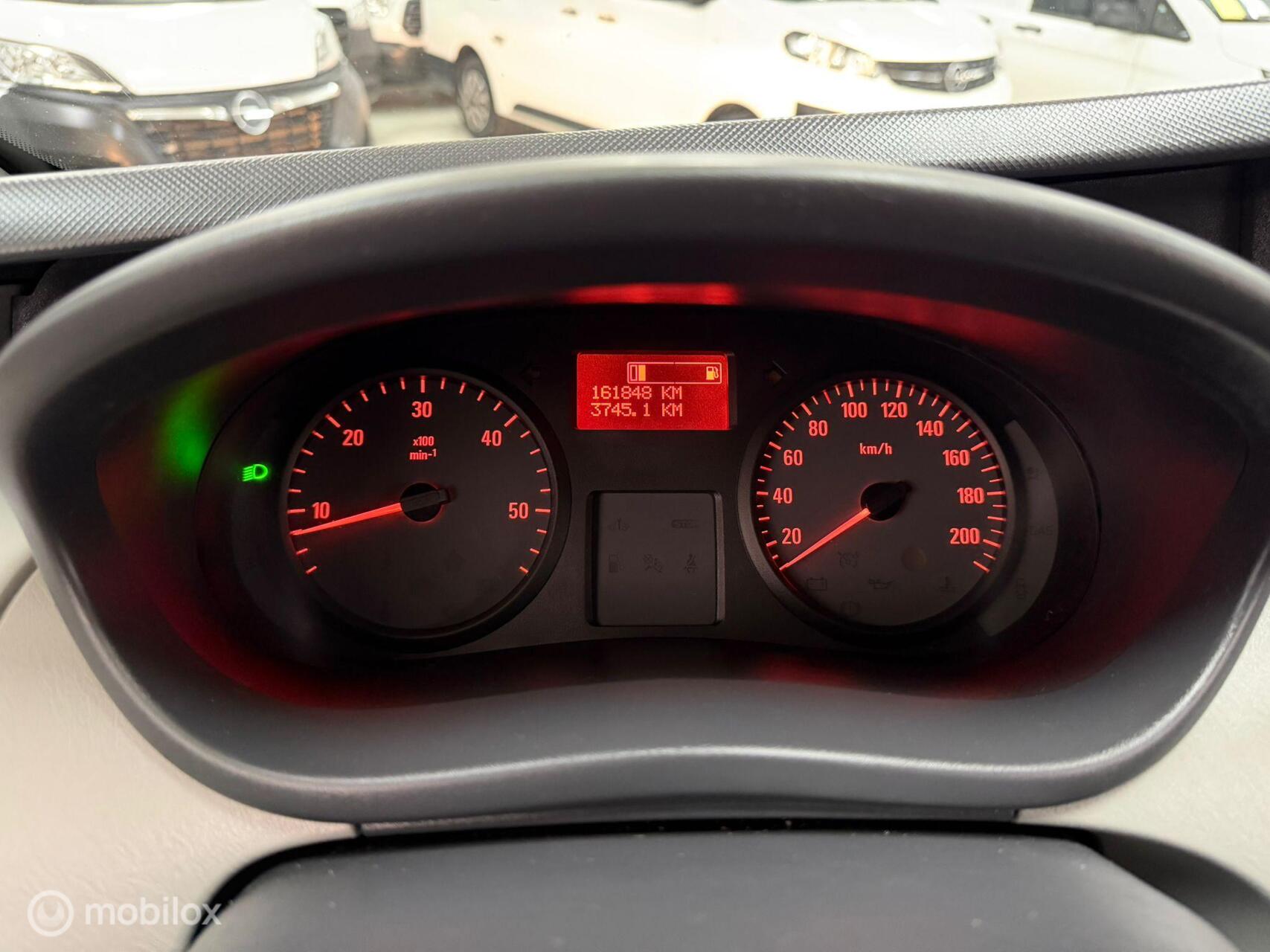 Foto van Opel Vivaro