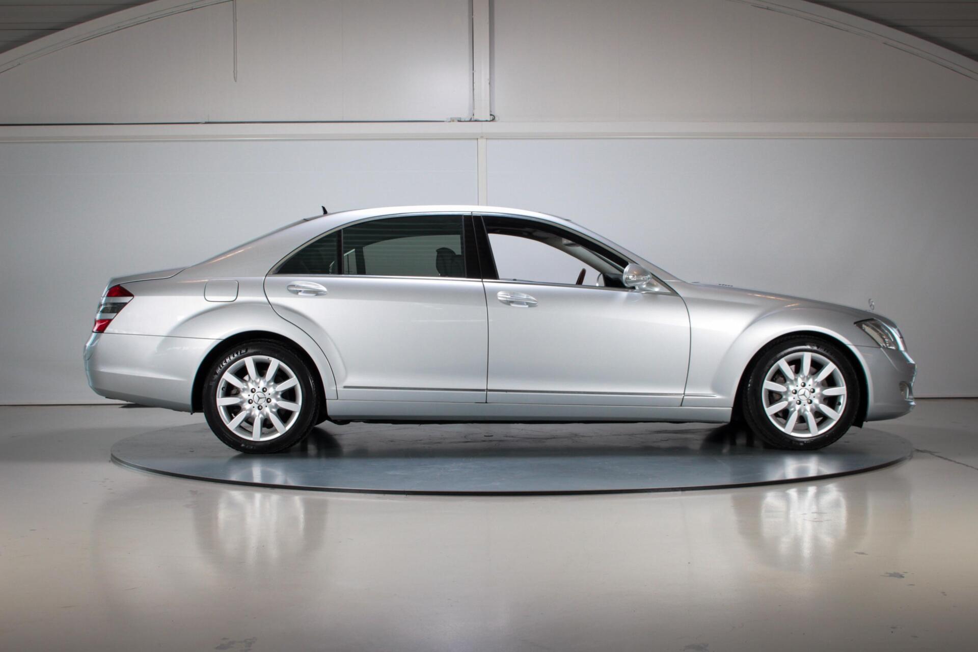 Foto van Mercedes-Benz S 500