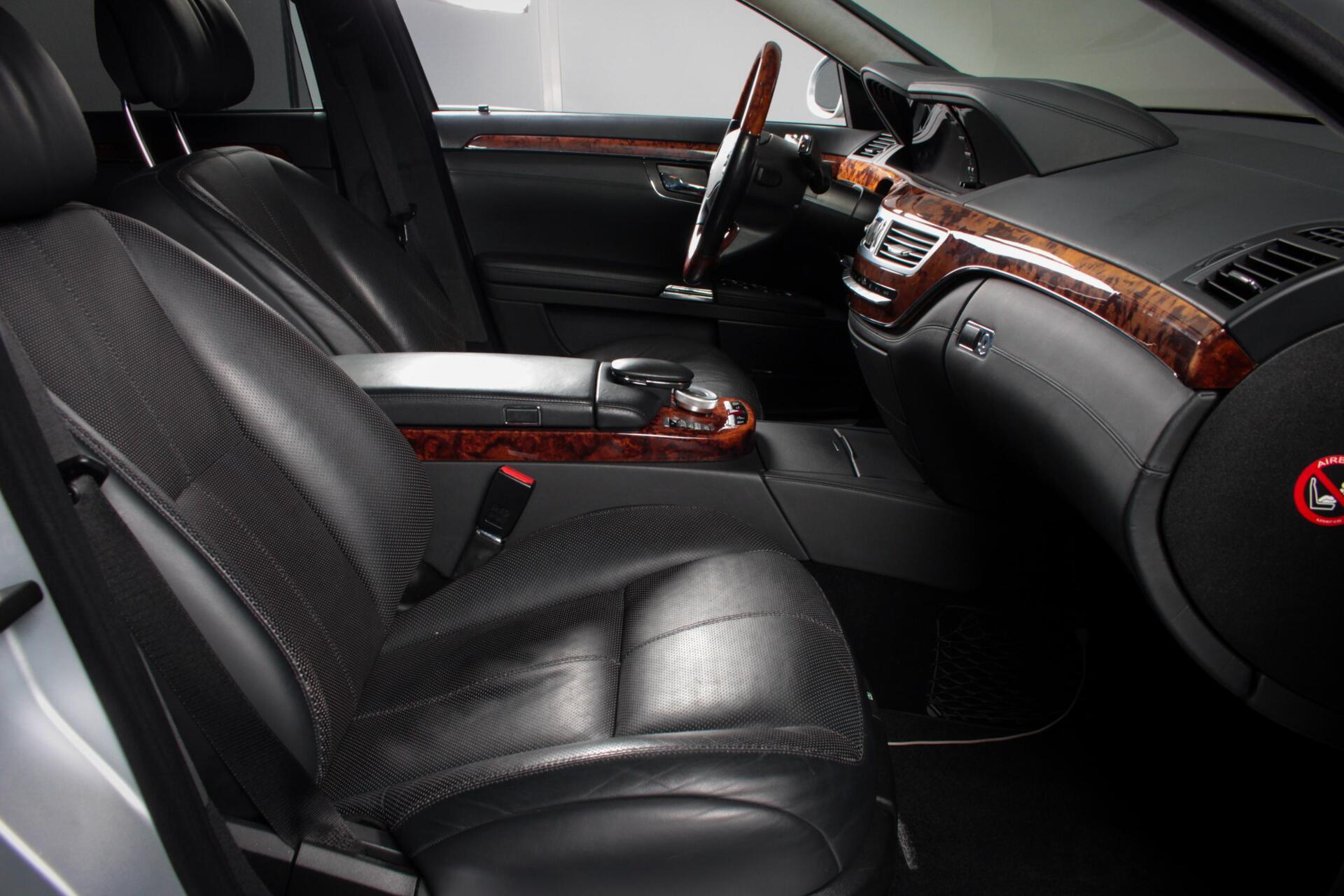 Foto van Mercedes-Benz S 500
