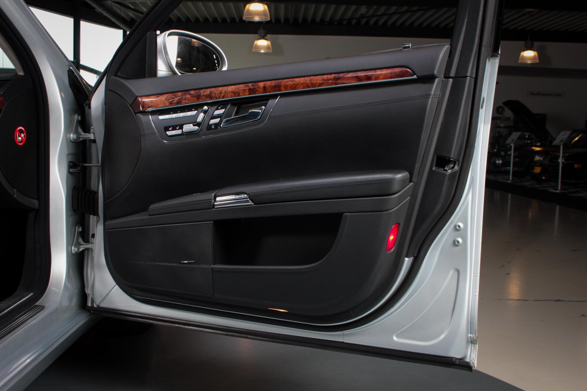 Foto van Mercedes-Benz S 500