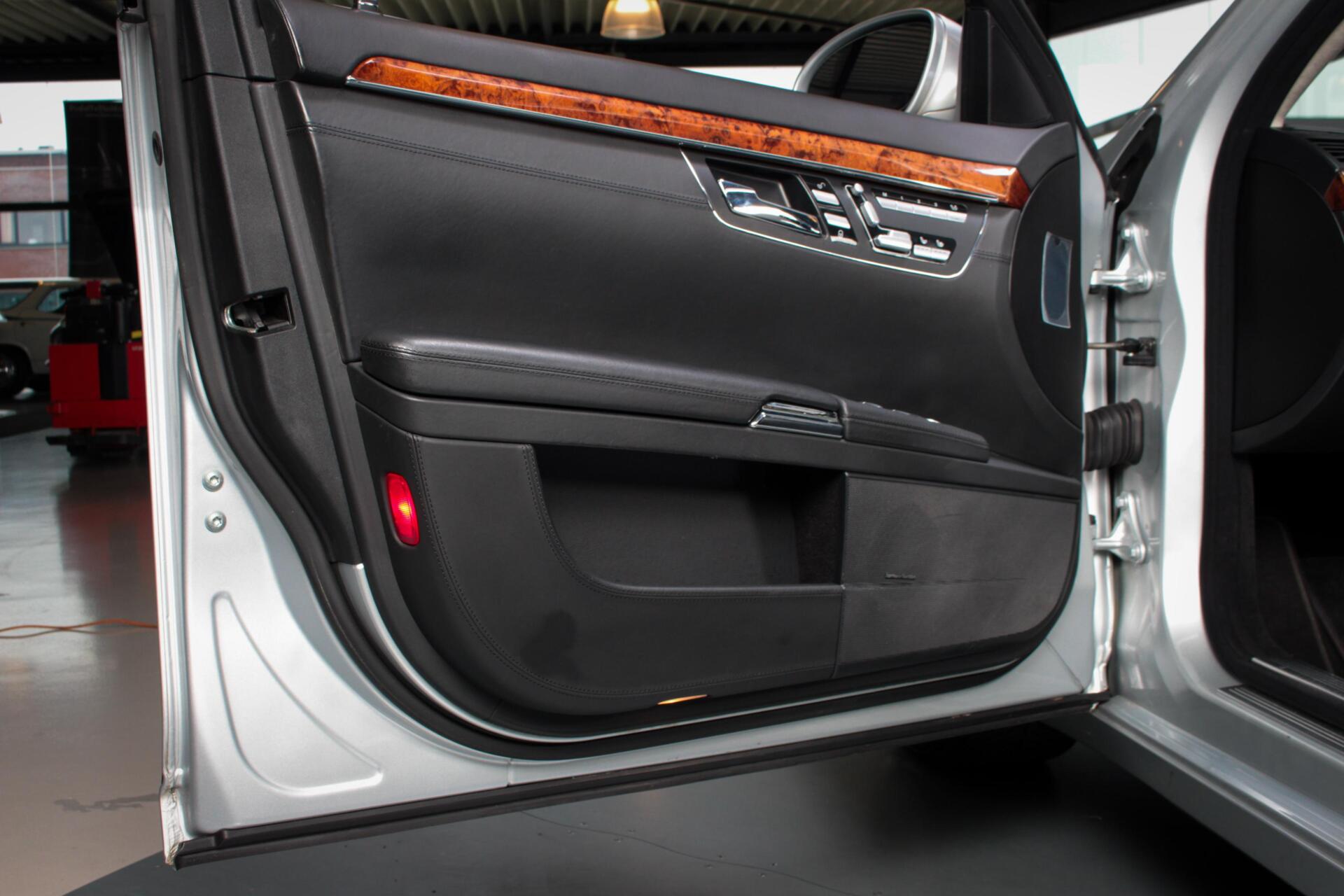 Foto van Mercedes-Benz S 500