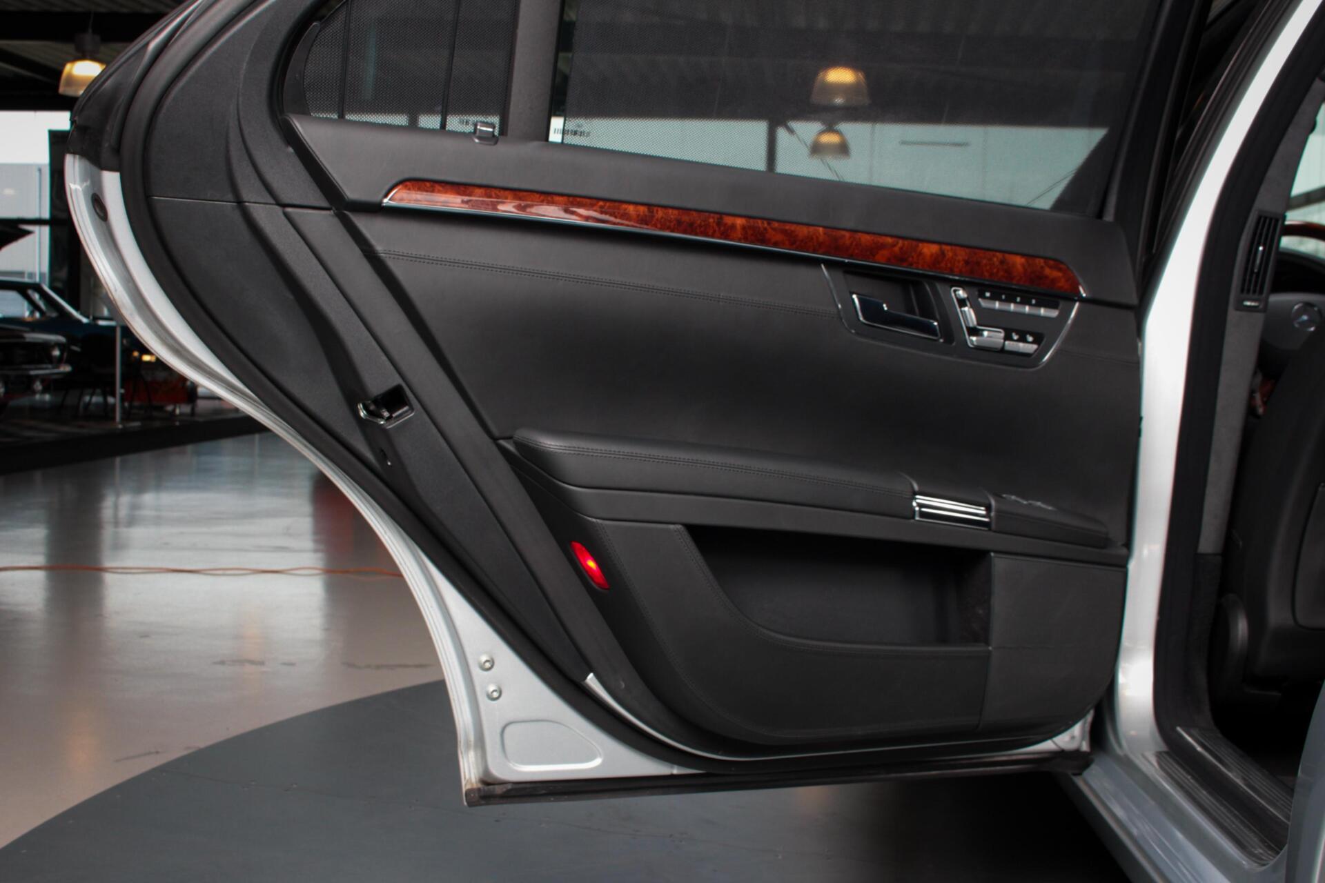 Foto van Mercedes-Benz S 500