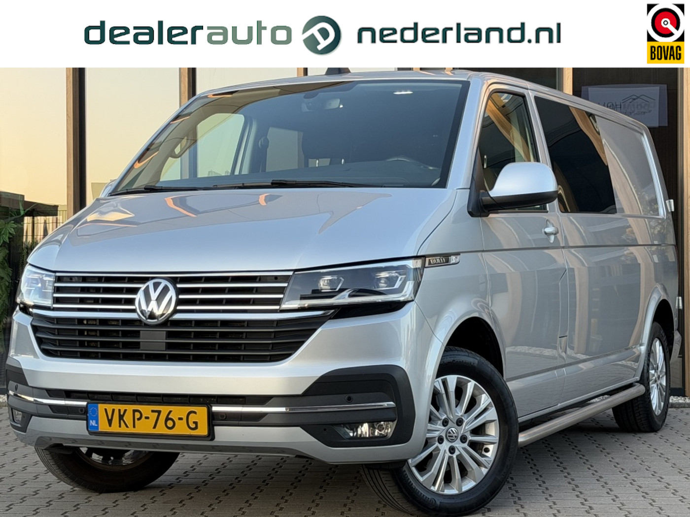 Volkswagen Transporter 2.0 TDI L2H1 150pk Bulli Dubbel cabine | Led | Virtueel | Camera 2021 - voorkant
