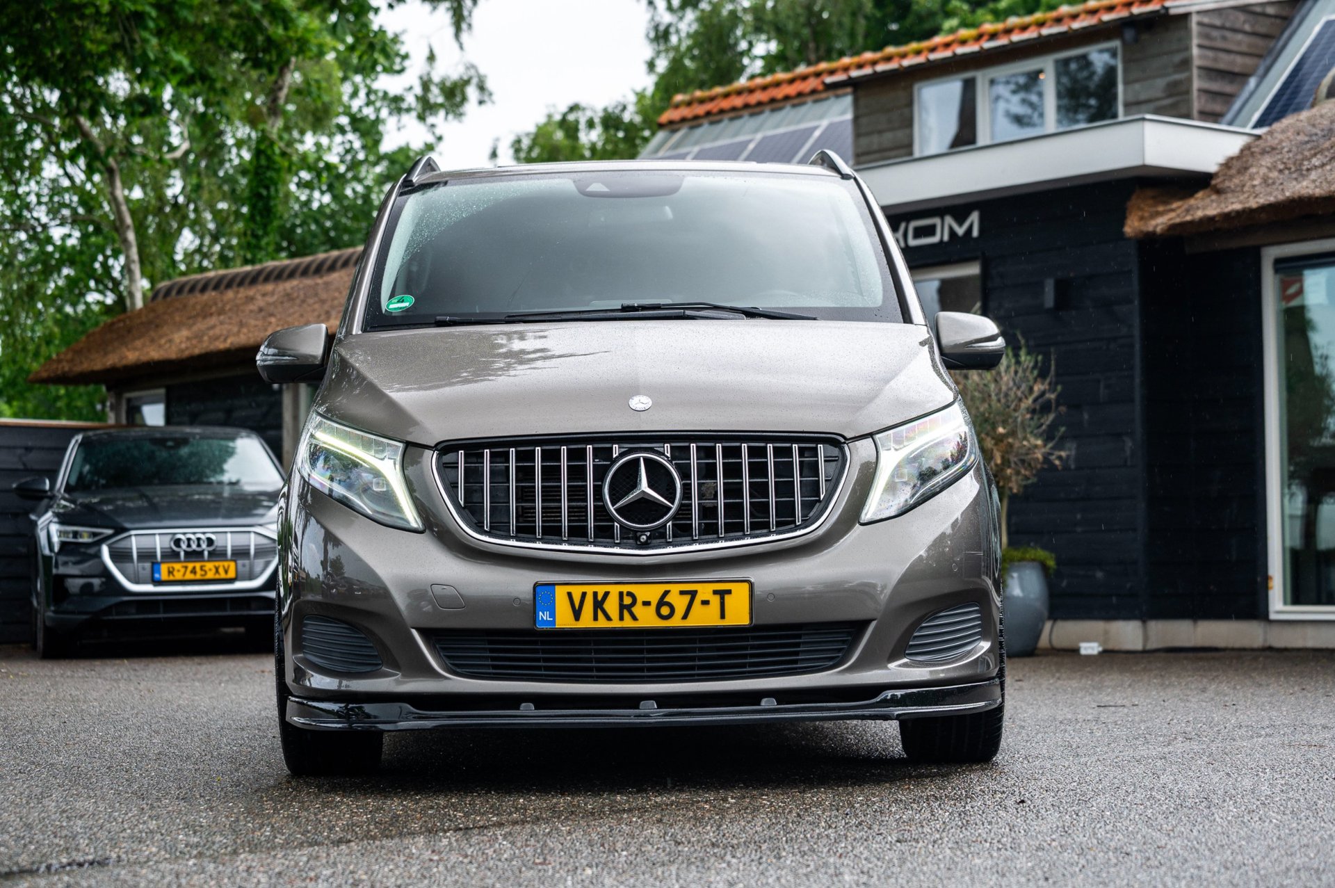 Foto van Mercedes-Benz V-klasse