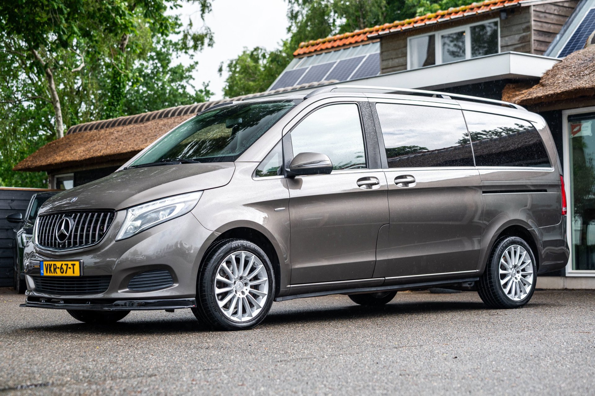 Foto van Mercedes-Benz V-klasse