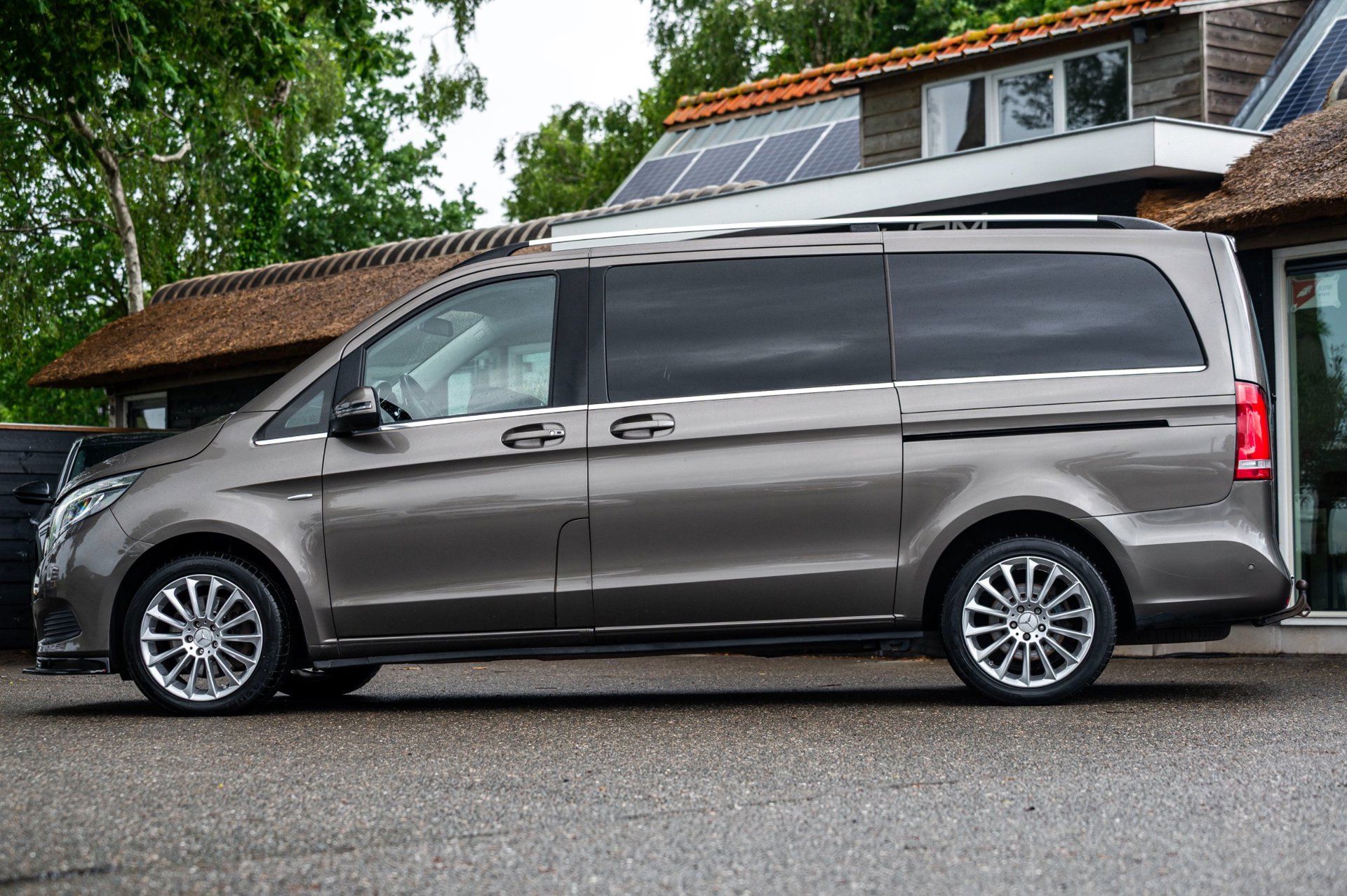 Foto van Mercedes-Benz V-klasse