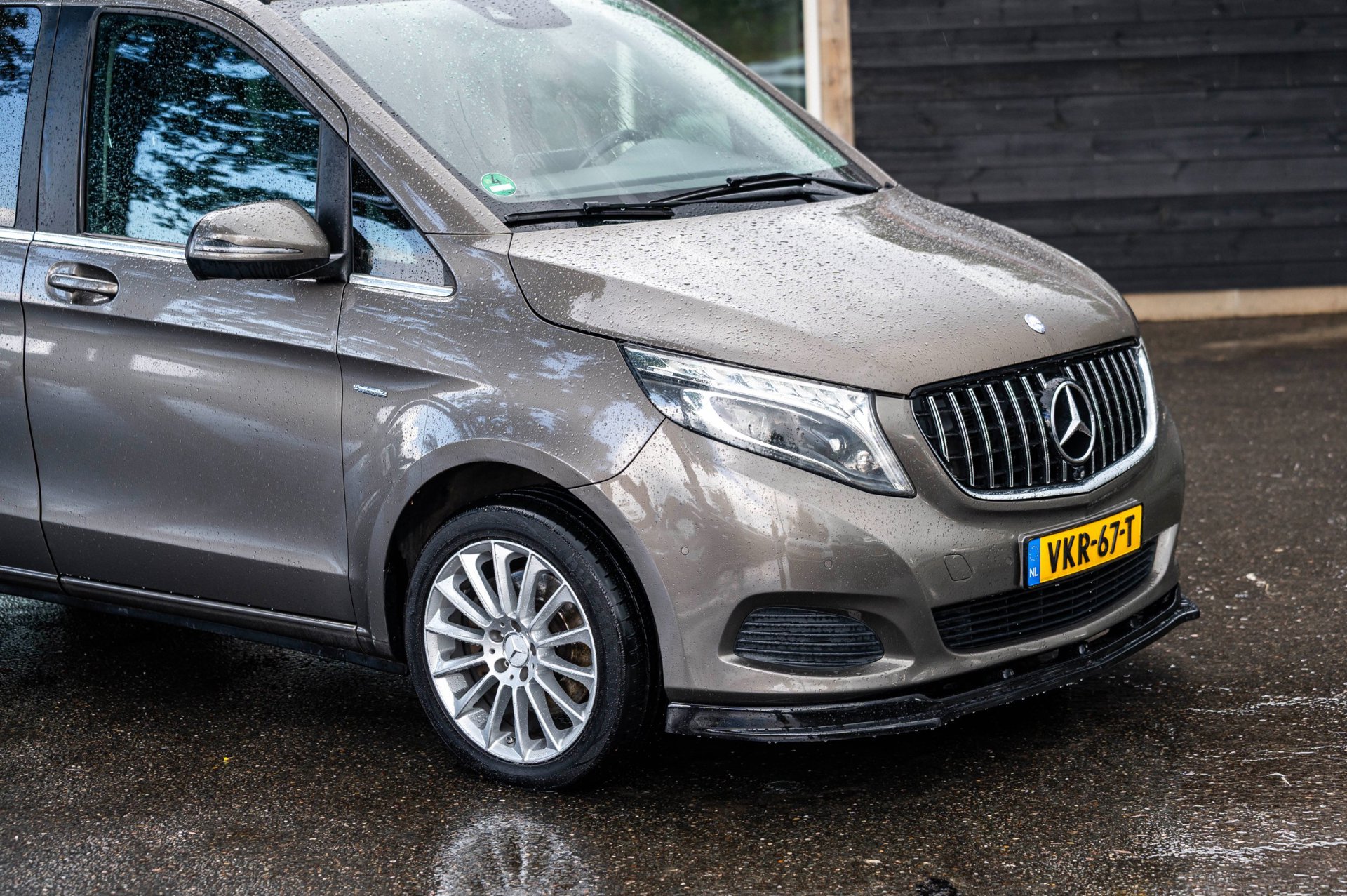 Foto van Mercedes-Benz V-klasse
