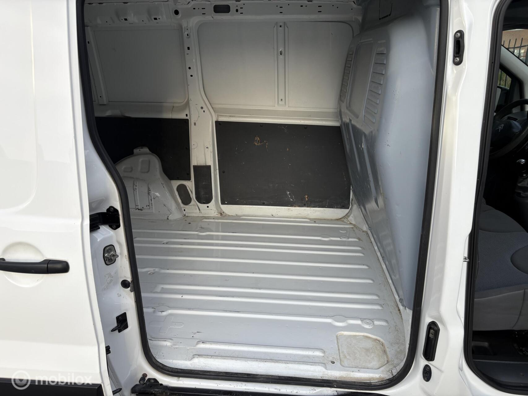 Foto van Citroen Jumpy