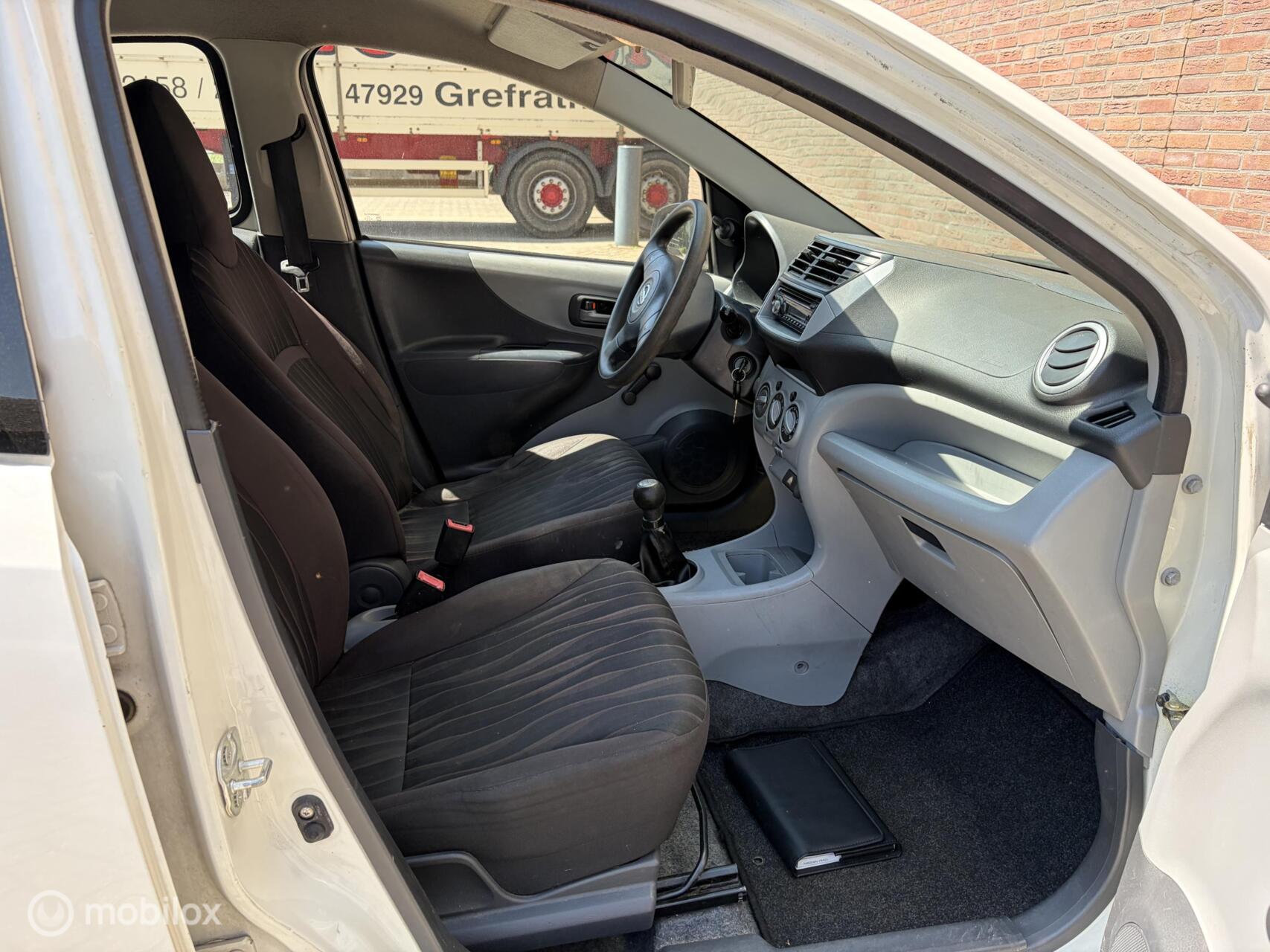 Foto van Nissan Nissan Pixo