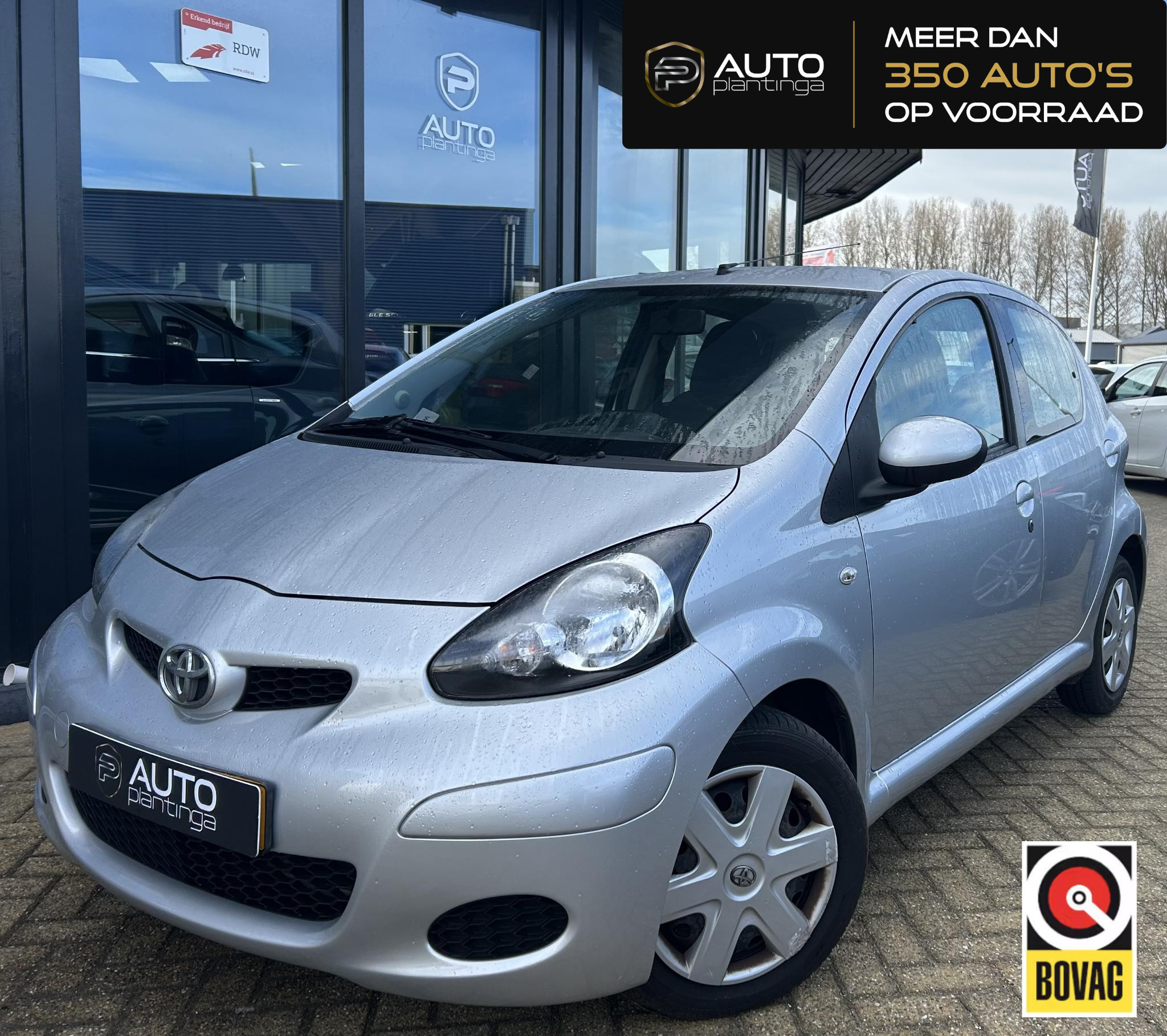 Toyota Toyota Aygo 1.0-12V Comfort Navigator 2011 - voorkant