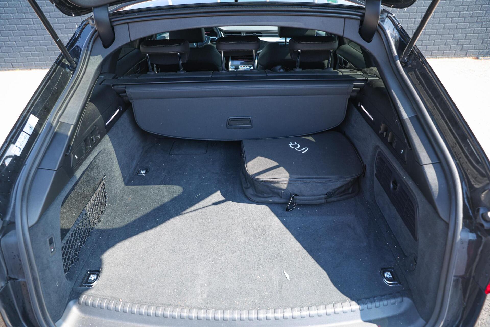 Foto van Audi A6 Avant 55 TFSI E