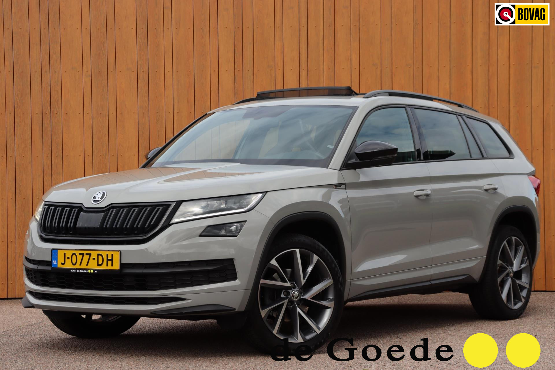Skoda Kodiaq 1.5 TSI Sportline Business org.NL el.klep camera canton el.schuifdak el.stoel 2020 - voorkant