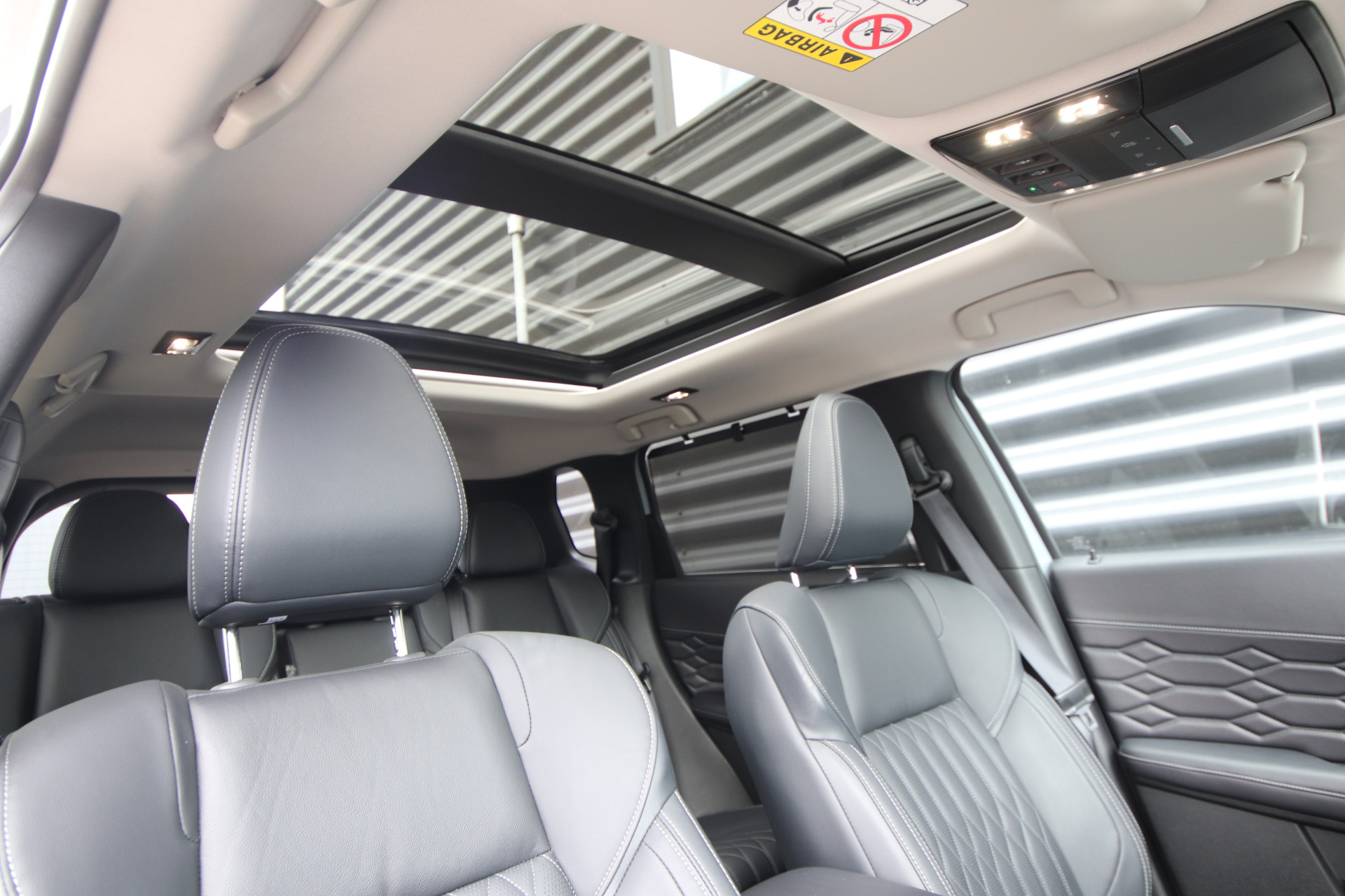 Foto van Mitsubishi Mitsubishi Outlander