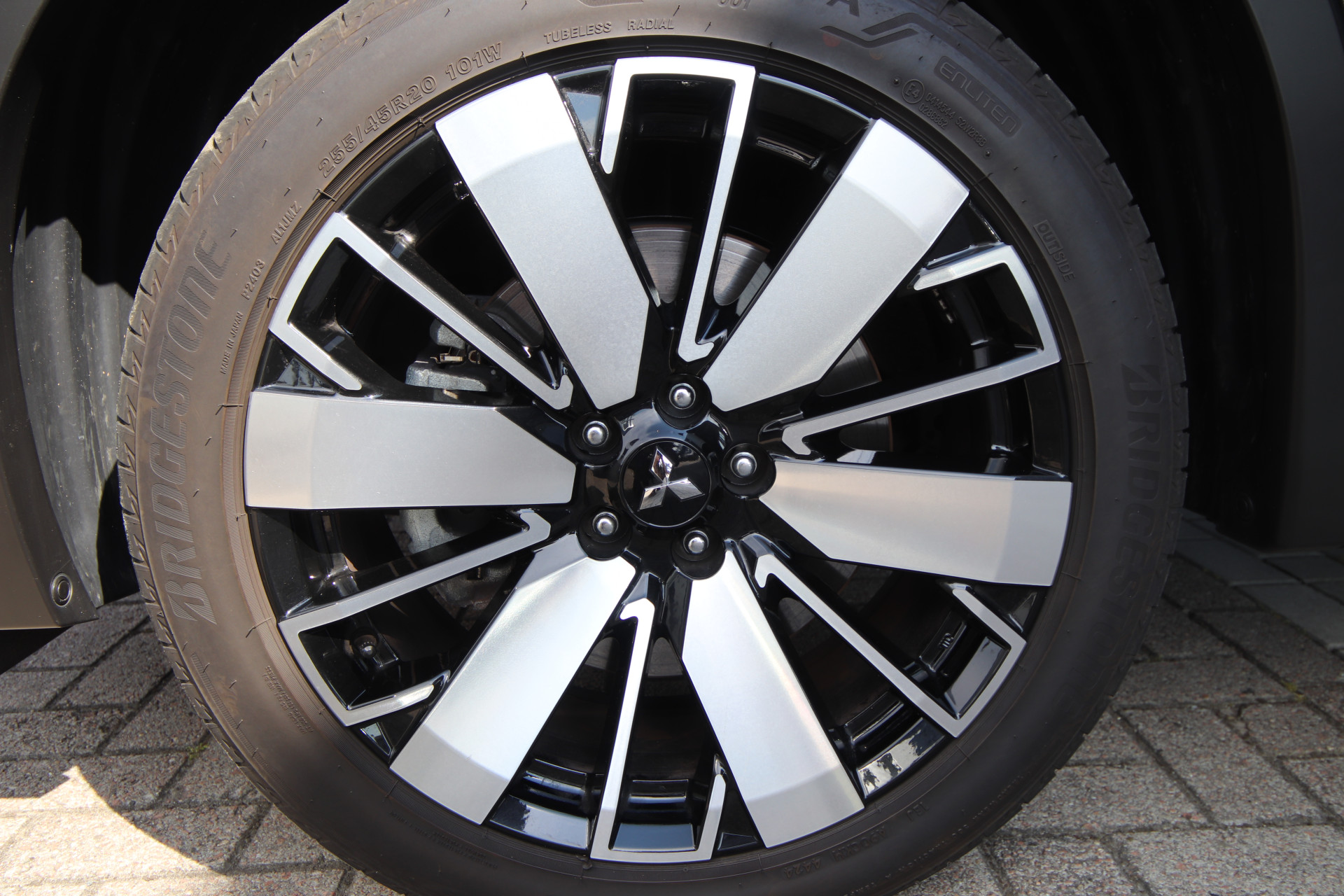 Foto van Mitsubishi Mitsubishi Outlander