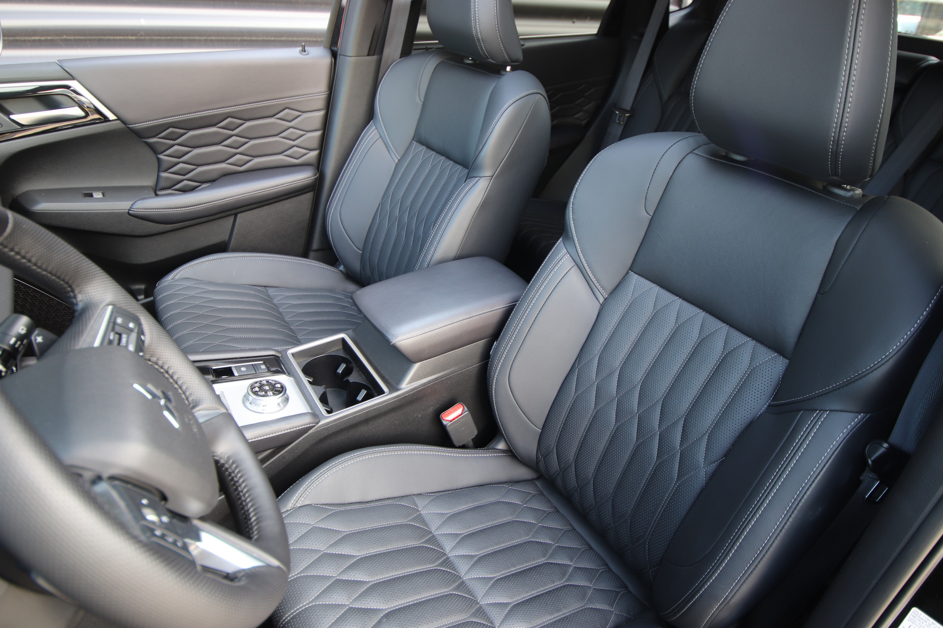 Foto van Mitsubishi Mitsubishi Outlander