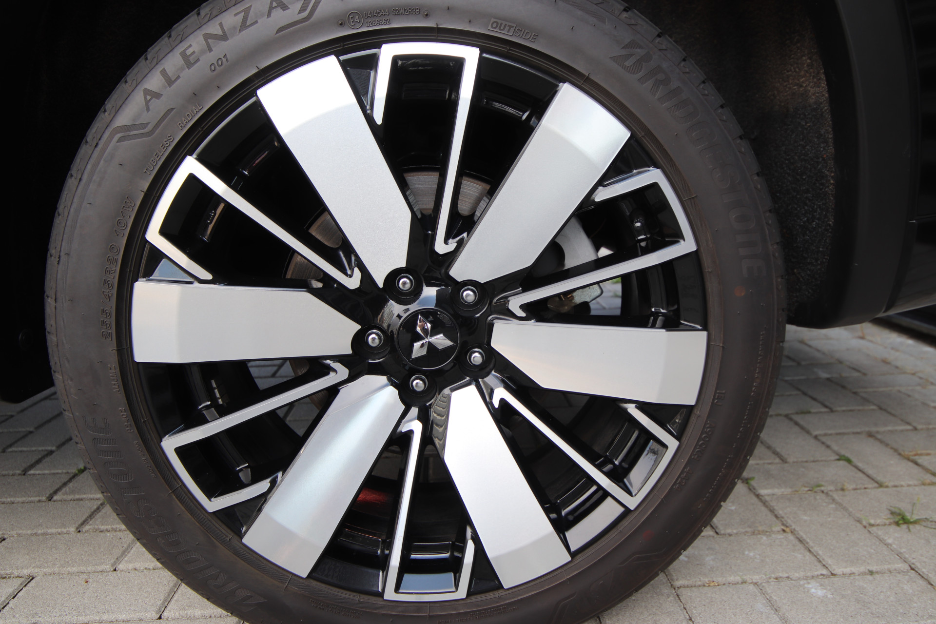 Foto van Mitsubishi Mitsubishi Outlander