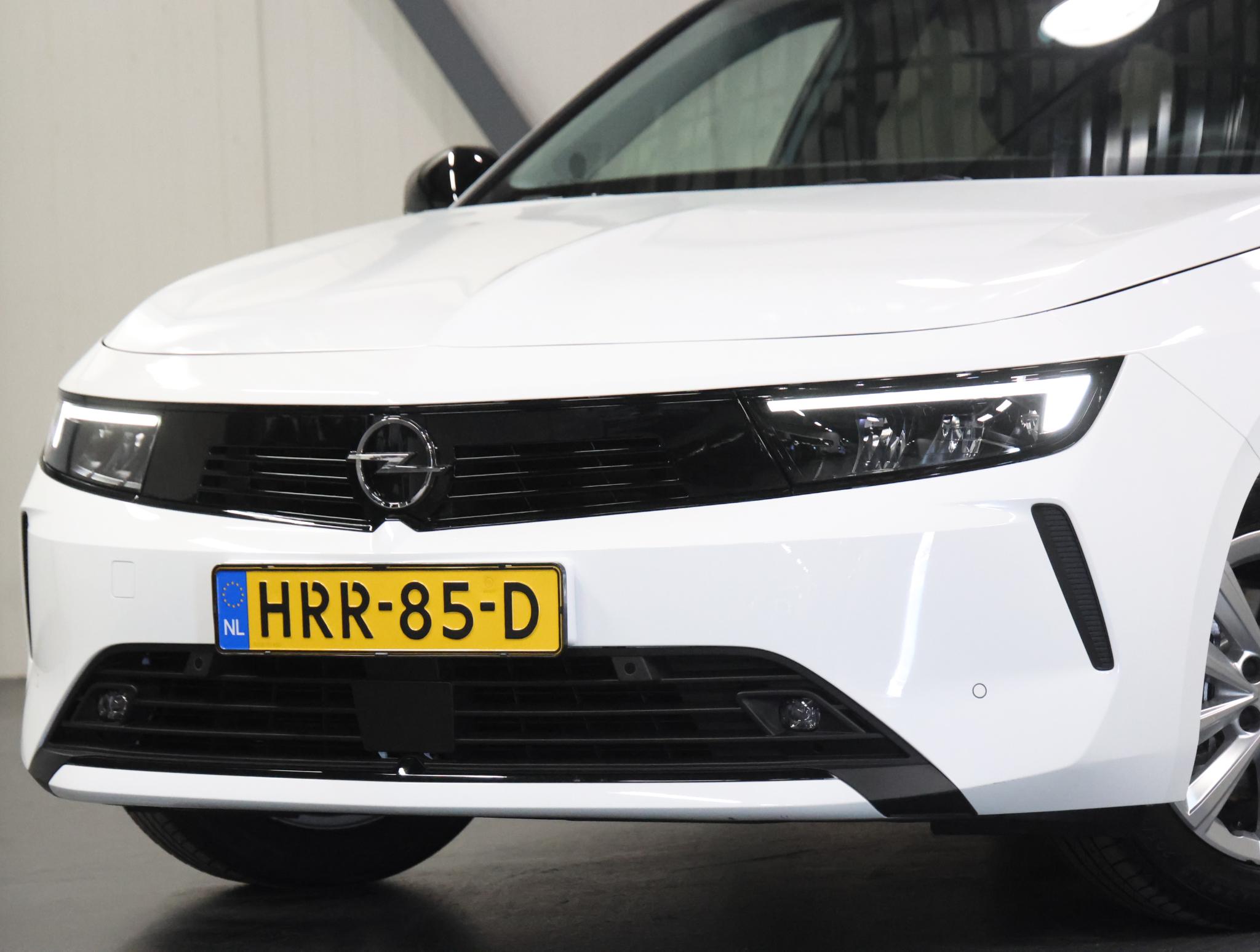 Foto van Opel Astra Sports Tourer