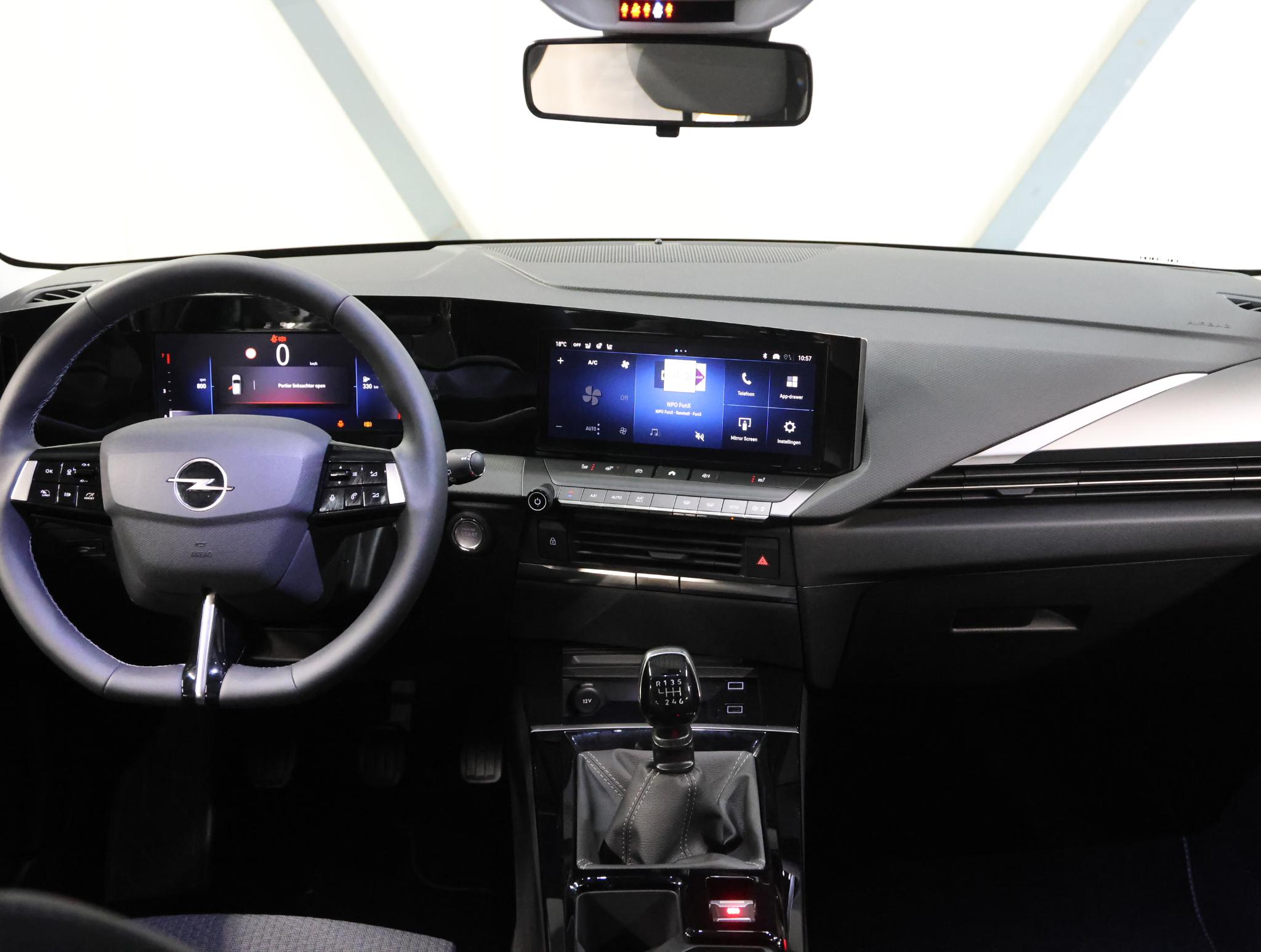 Foto van Opel Astra Sports Tourer