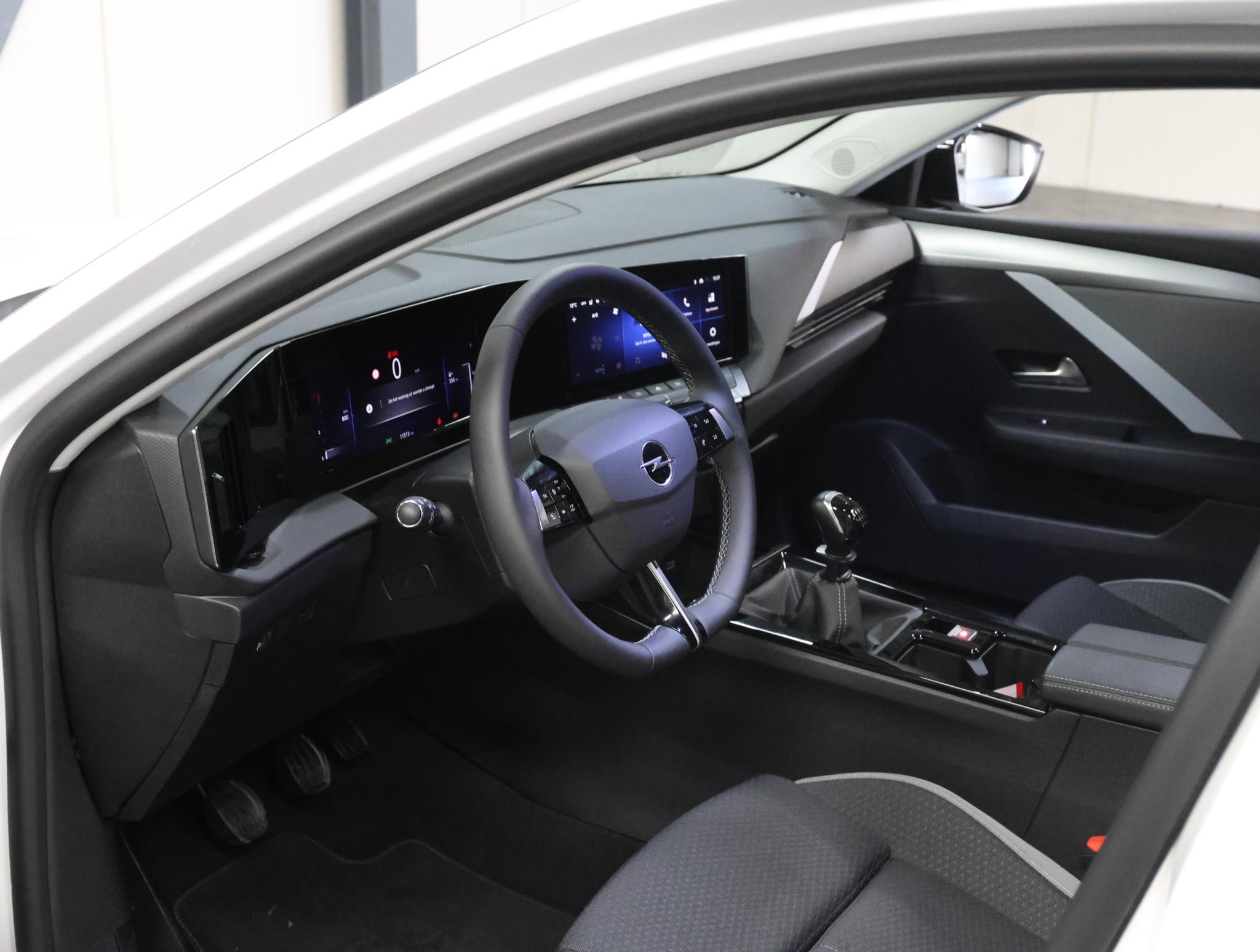 Foto van Opel Astra Sports Tourer