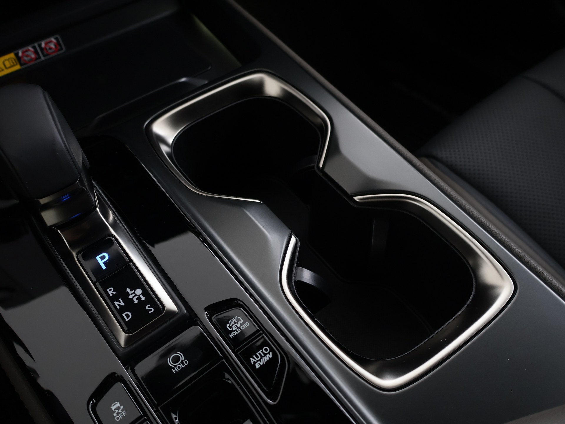 Foto van Lexus Lexus Nx450h+