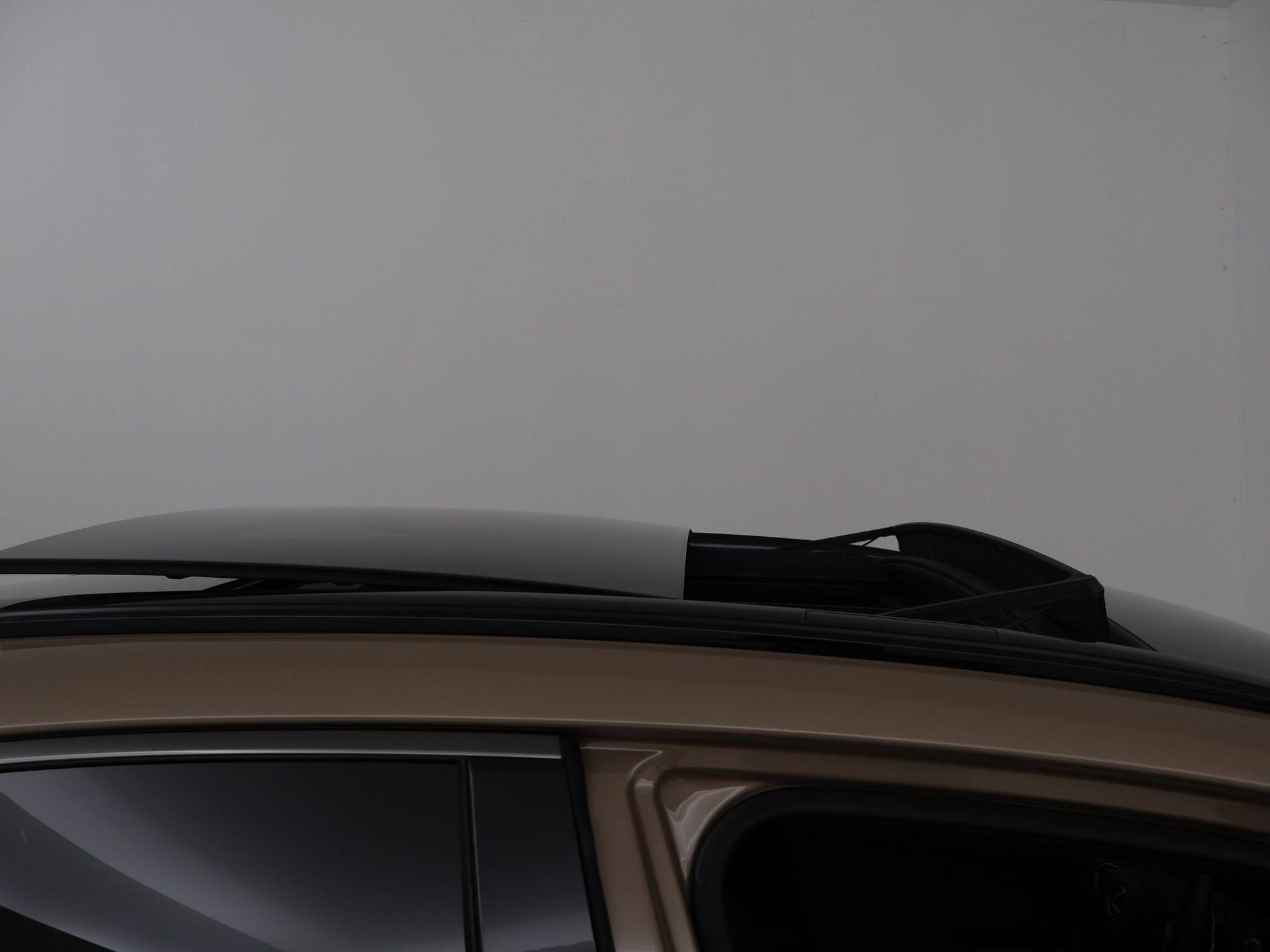 Foto van Lexus Lexus Nx450h+