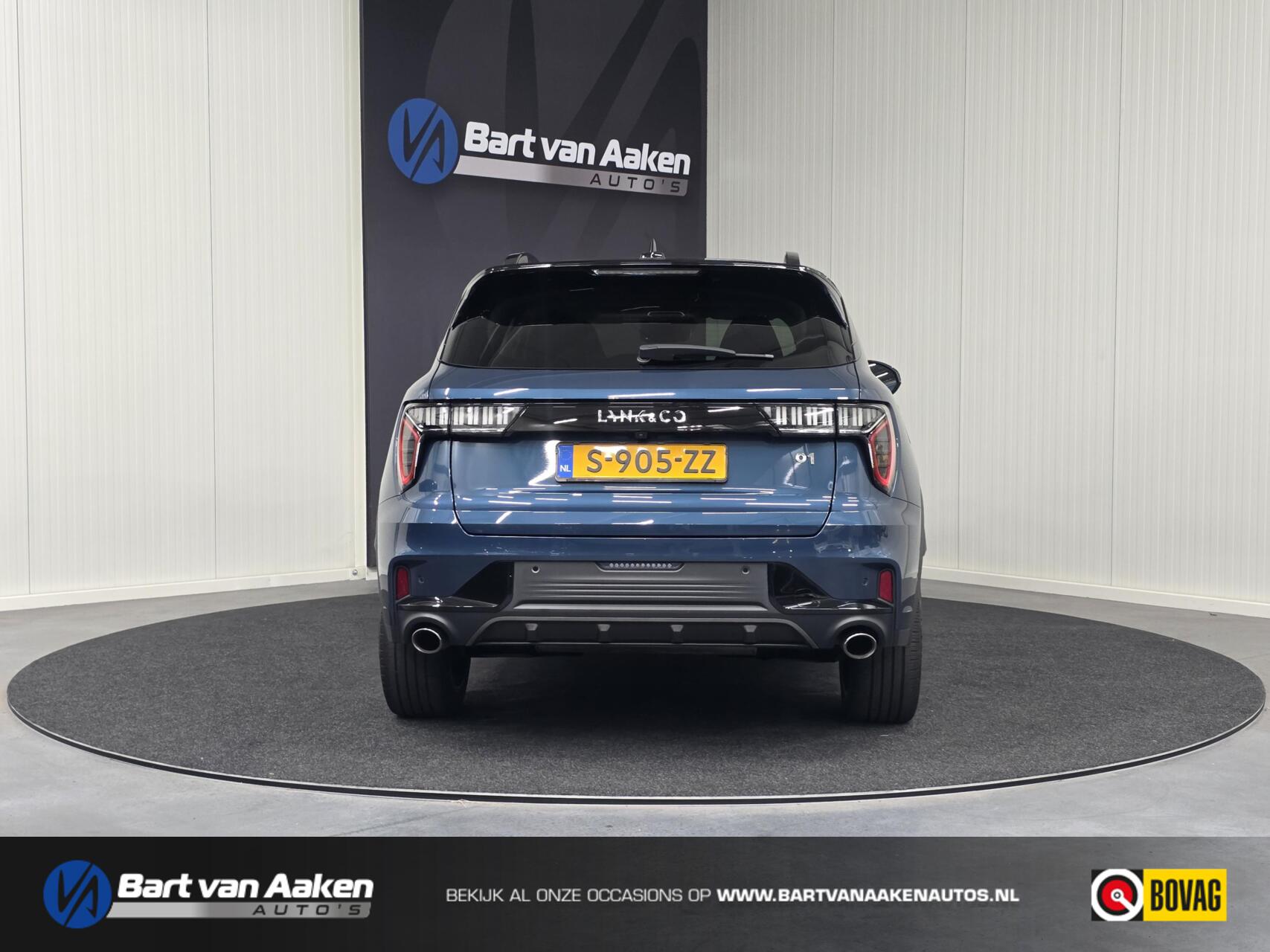Foto van Lynk&co LYNK & Co 01