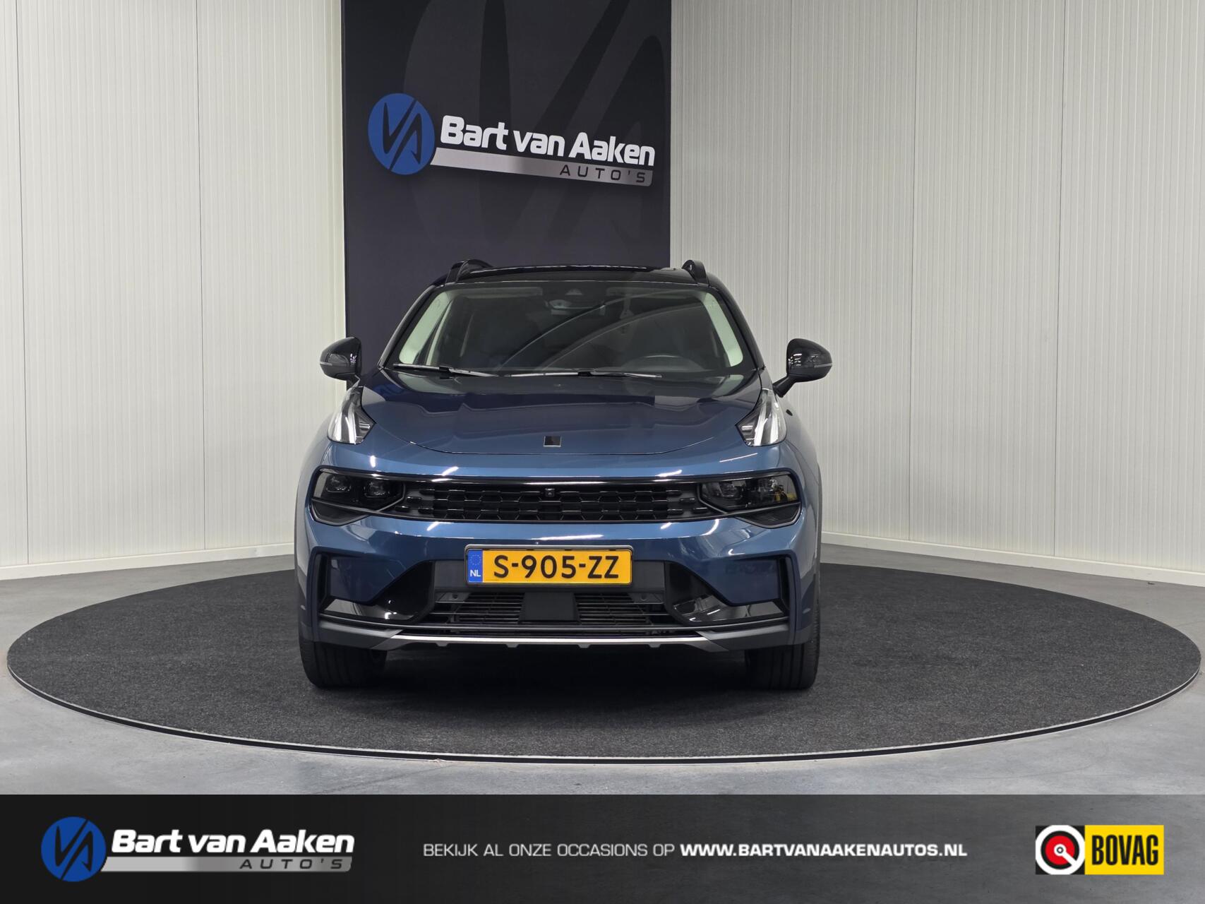 Foto van Lynk&co LYNK & Co 01