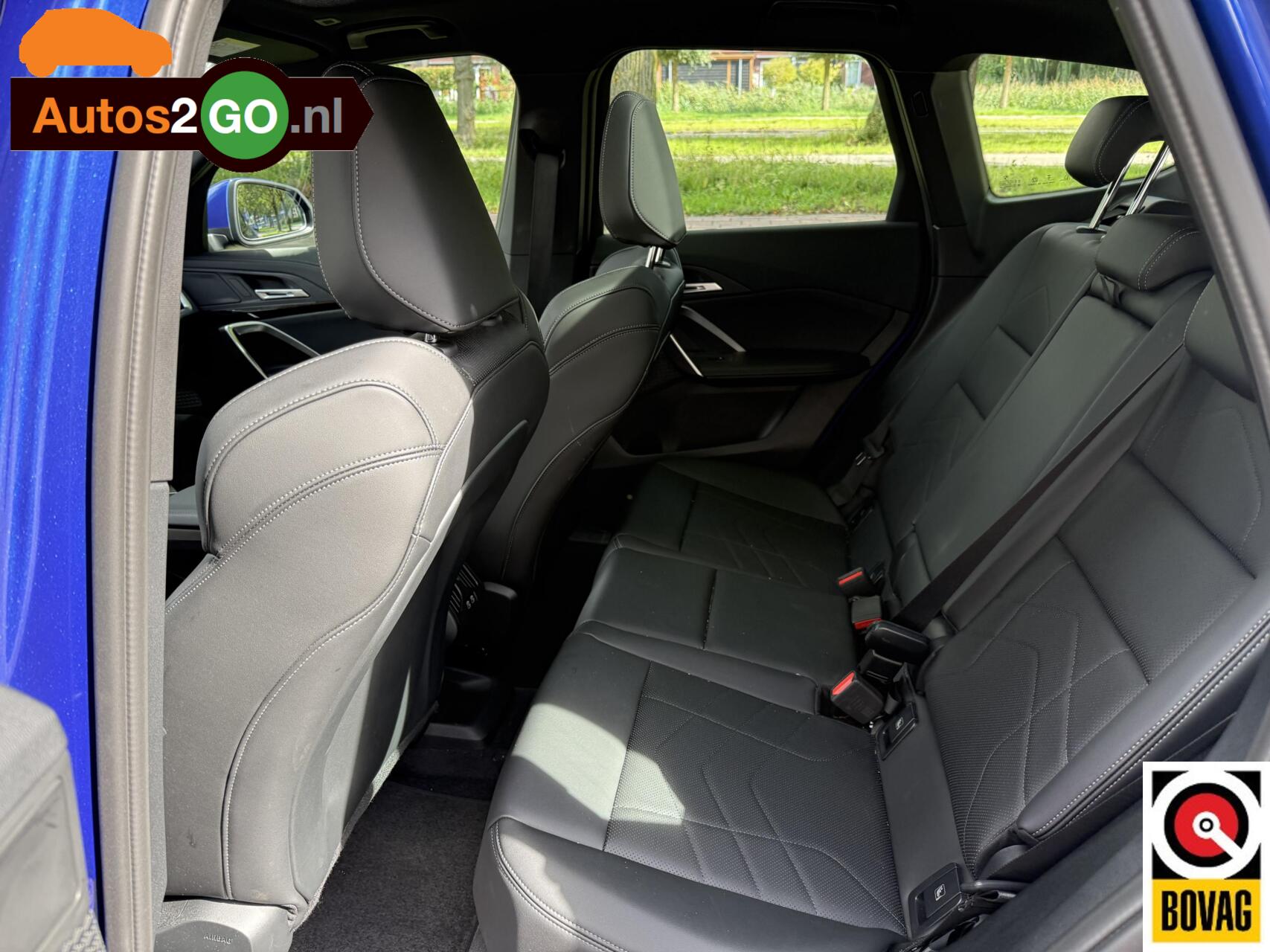Foto van BMW Ix1