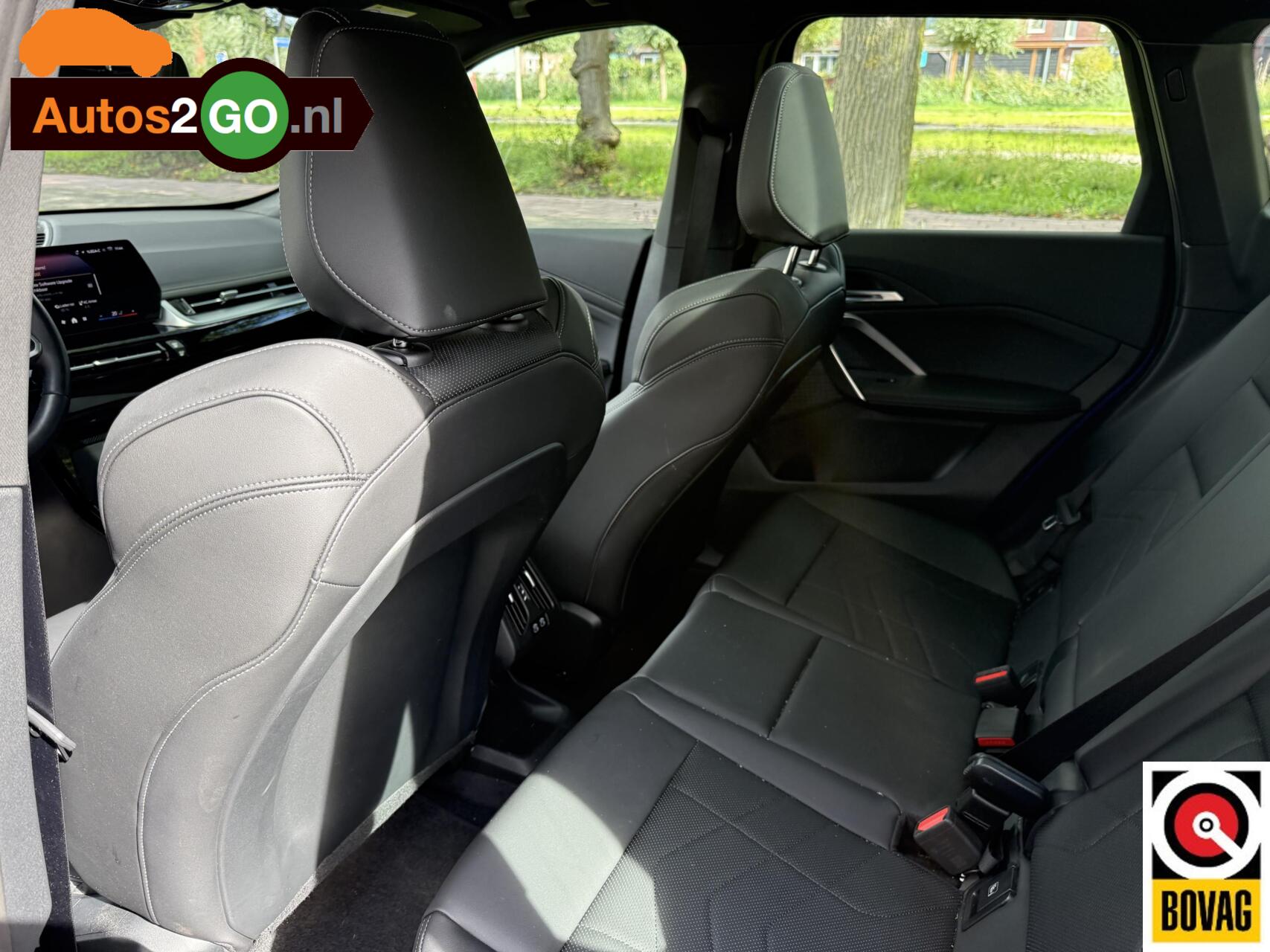 Foto van BMW Ix1