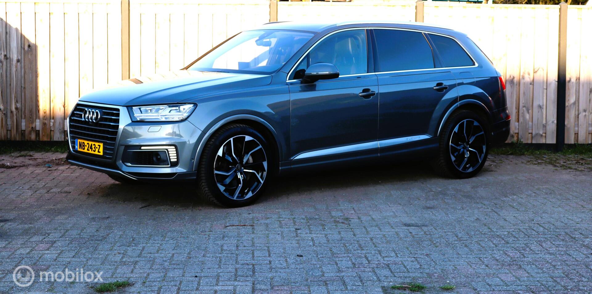 Audi Q7 E-tron 3.0 TDI e-tron quattro Sport 2016 - voorkant