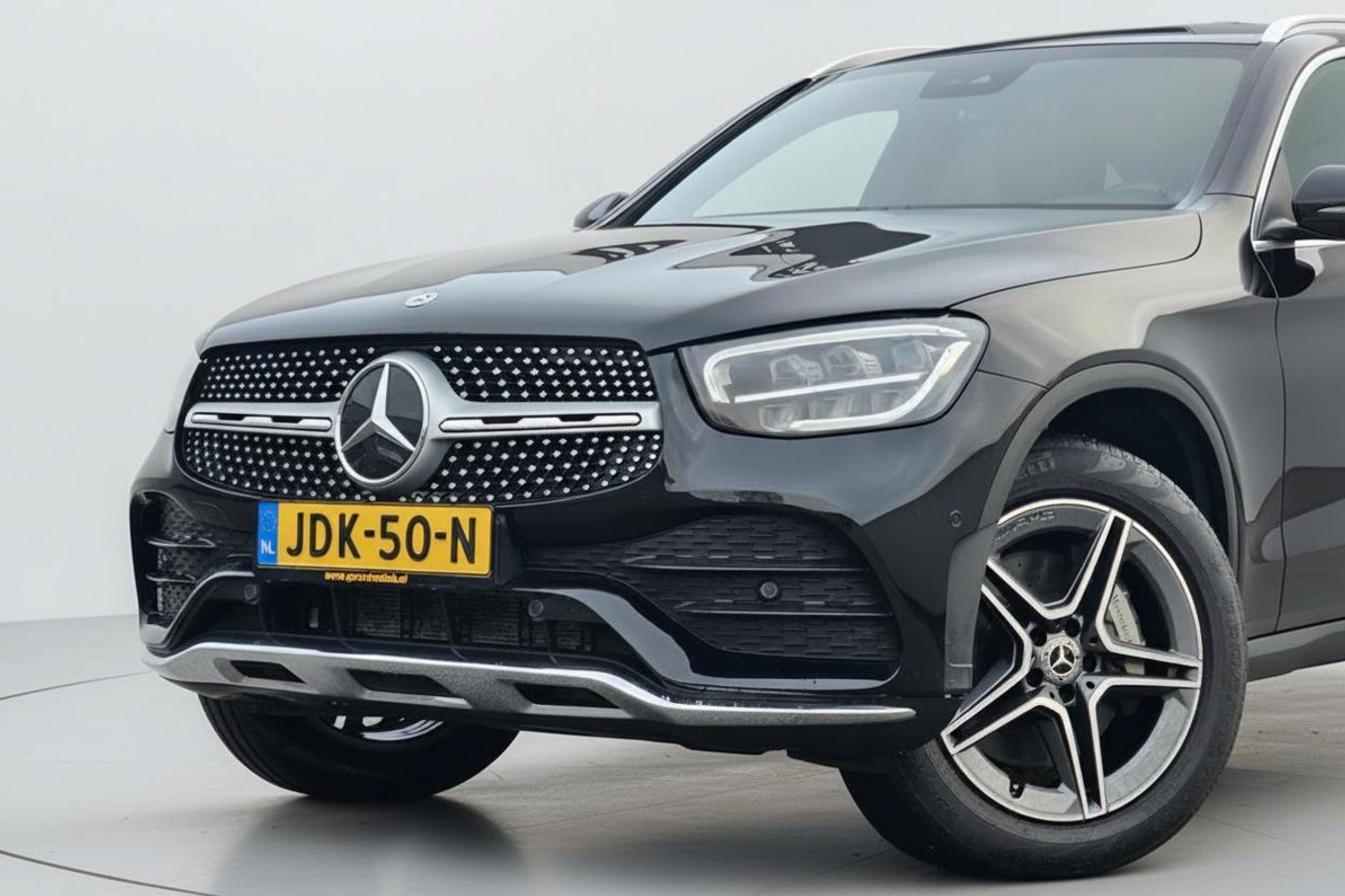 Foto van Mercedes-Benz GLC 300 E 4Matic