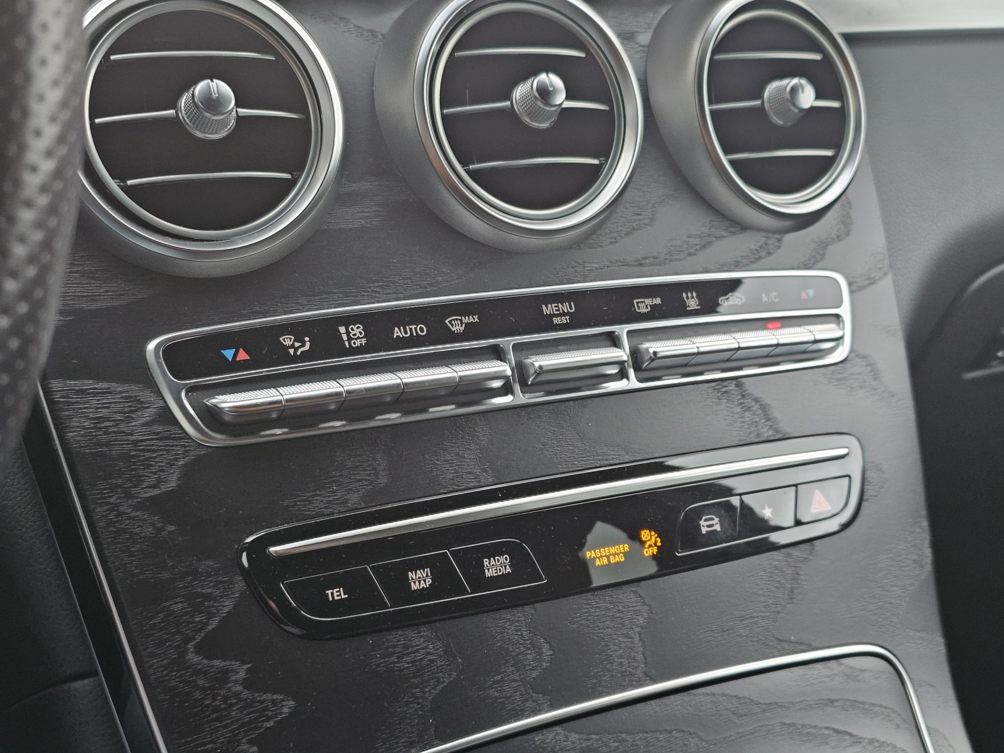 Foto van Mercedes-Benz GLC 300 E 4Matic
