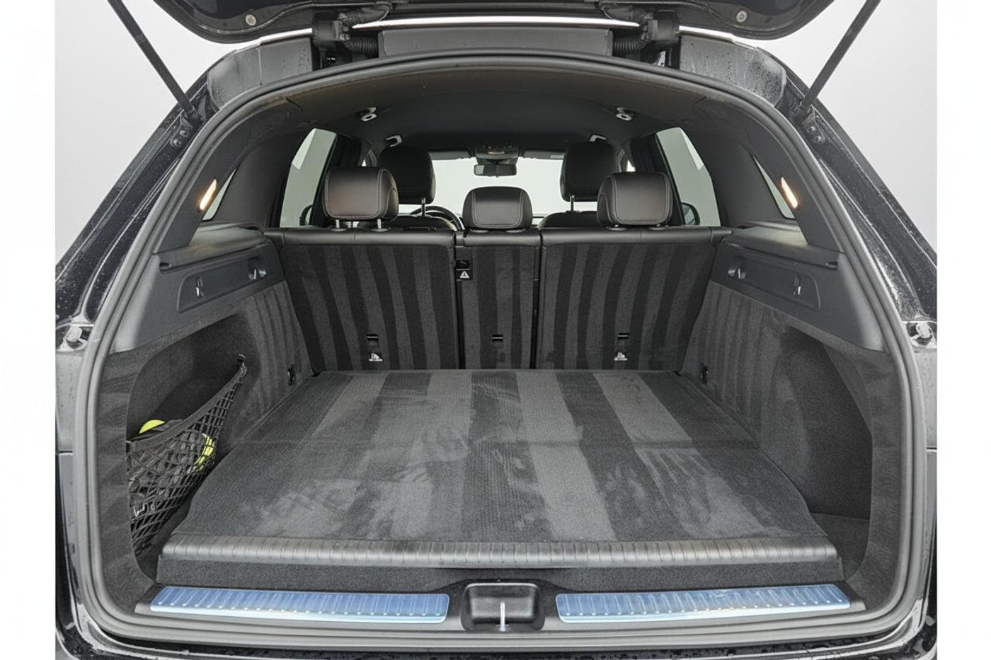 Foto van Mercedes-Benz GLC 300 E 4Matic